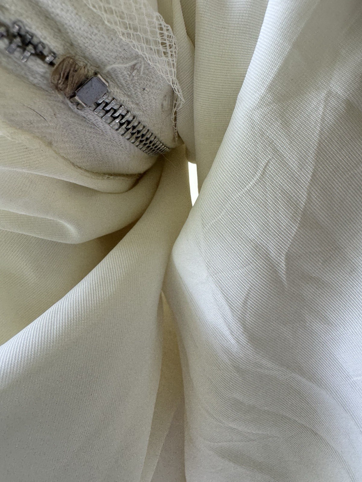 Vintage 1960s Alfred Angelo Edythe Vincent Wedding Dress XS Lace Linen