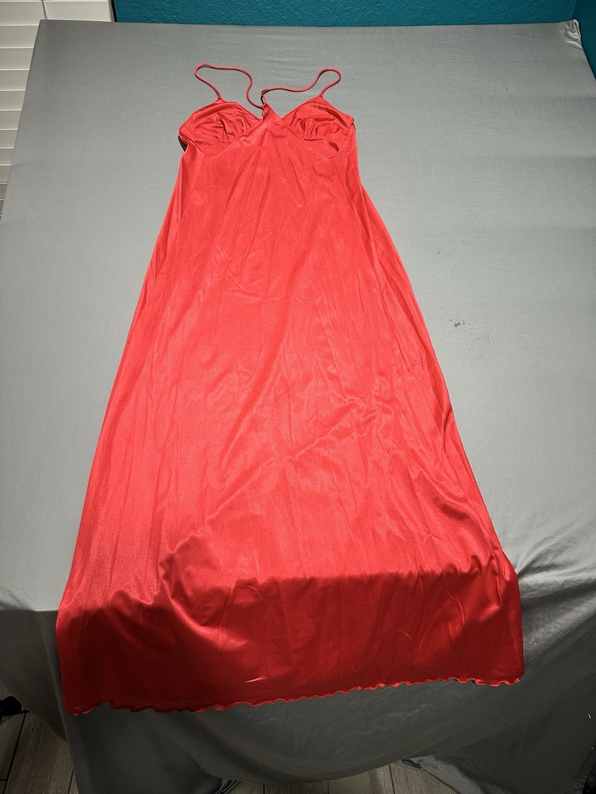 VTG 70s Maidenform Dream Wear Red Full Length Satin Nightgown/Slip S