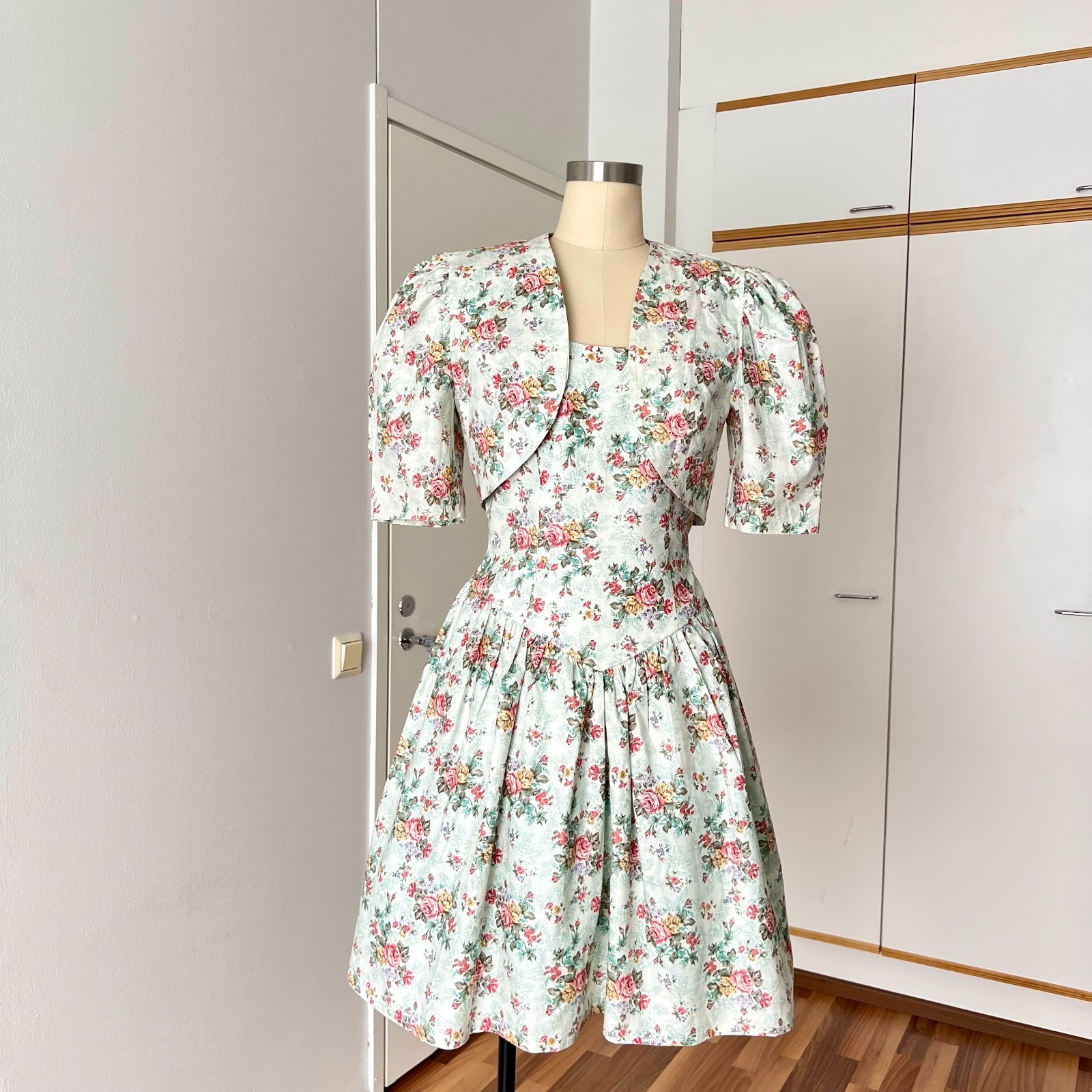Vintage Floral Two Piece Dress & Bolero Set Puff Sleeves Tea Length Cottagecore