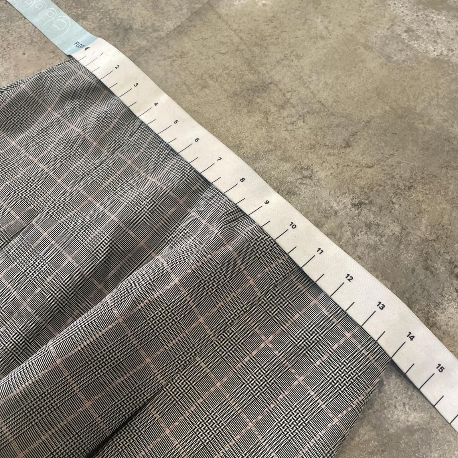 vintage plaid iz byer pleated grey pink plaid siren skirt with lace trim size 3