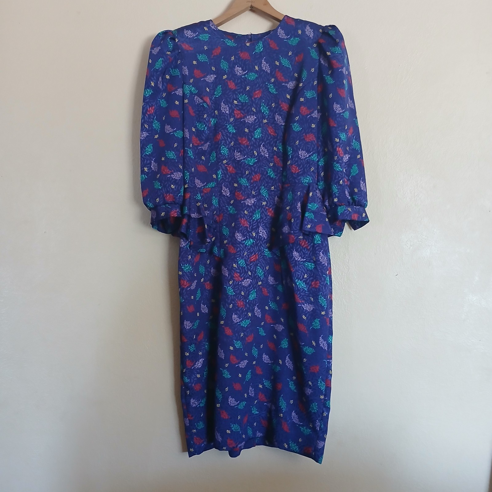 Vintage 80’s Lisa Petites Blue Leaf Dress w/Hip Ruffles Women’s Size 6