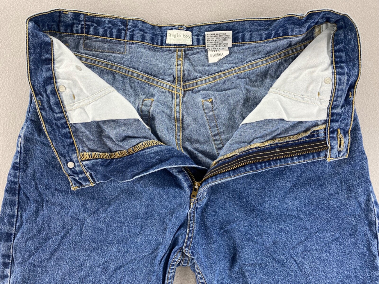 Vintage 90’s Bugle Boy Collection For Her Blue Jean Shorts Womens 14 100% Cotton