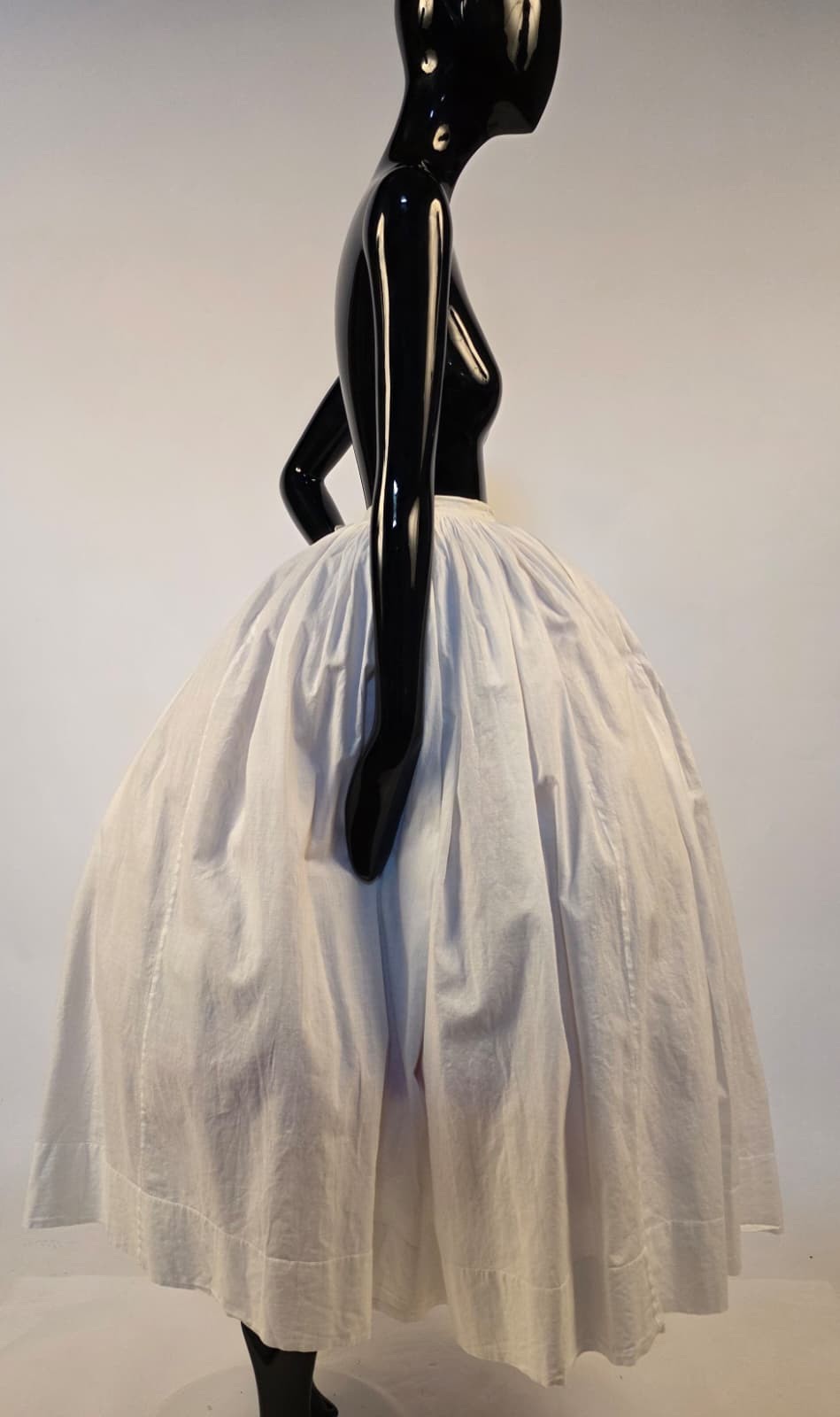 CIVIL WAR 1860’S WHITE COTTON SKIRT W FULL VOLUME