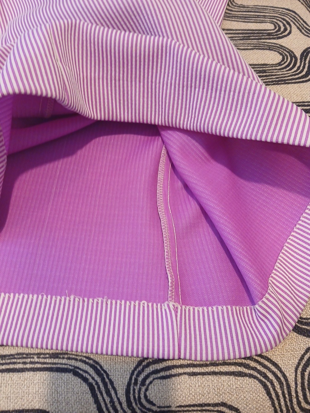 Women’s Vintage Purple/White Pinstripe Button-Down Jacket w/ Matching Skirt. M
