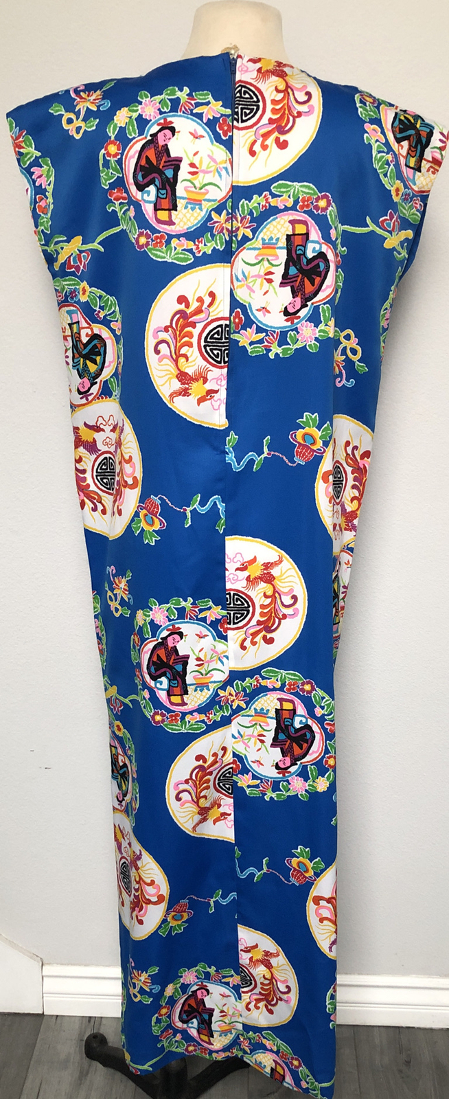 Vintage Waltah Clarke’s Blue Hawaiian Asian Print Mumu Maxi Dress Size Small💙