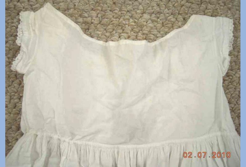 1800s antique VICTORIAN COLONIAL CHILD UNDERGARMENT dress #3 redwork monogram