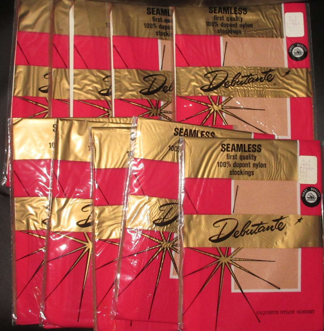Vintage Nylon Stockings DEBUTANTE CINNA-GLO BEIGE 10.5 A-6 900 Never worn LOT