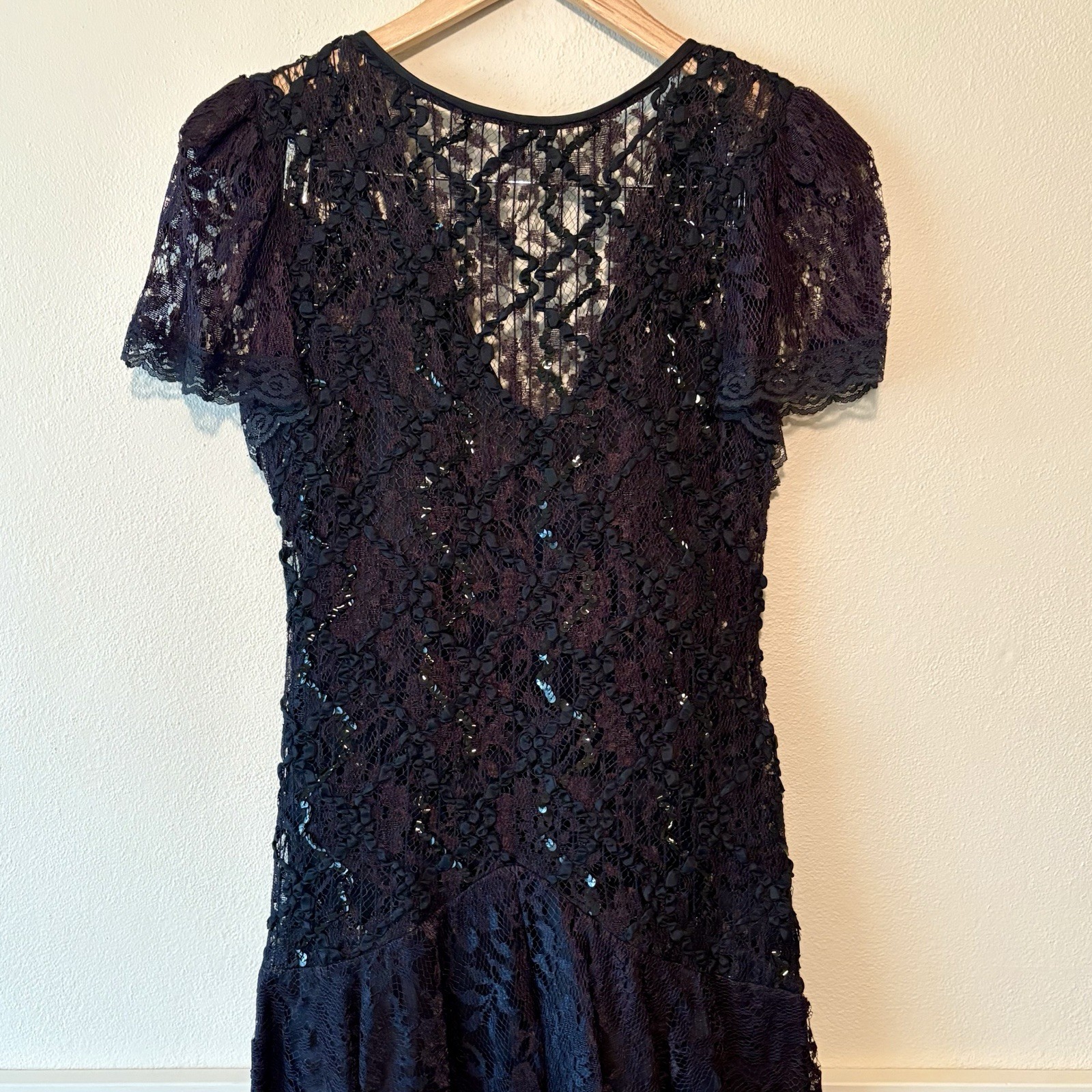 Vintage HW Collections Black Lace Dress Sequin Drop Waist Flutter Sleeve Size S
