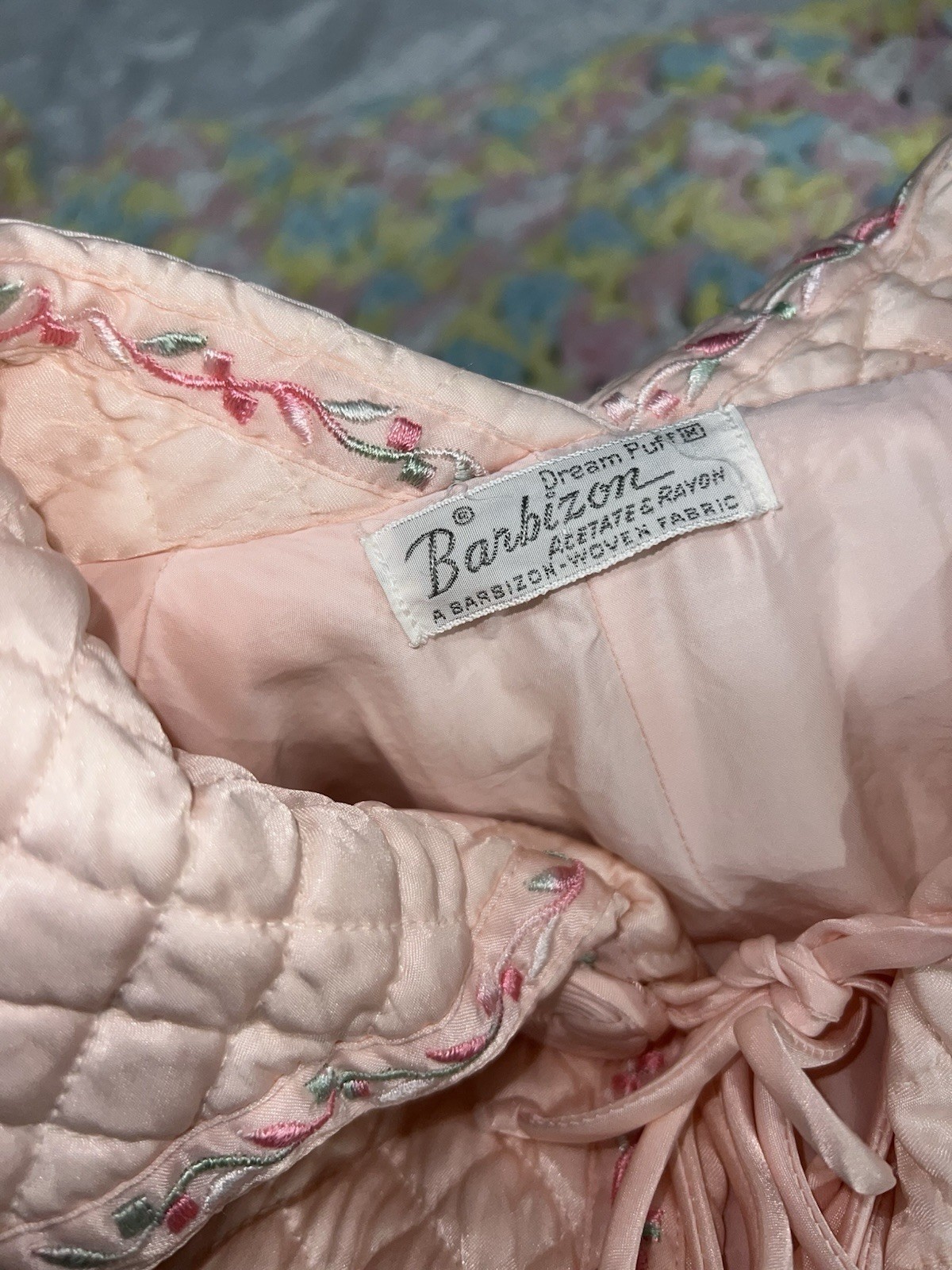 Vintage Barbizon Puffett Pink Quilted Satin Bed Jacket M Floral Trim Lingerie
