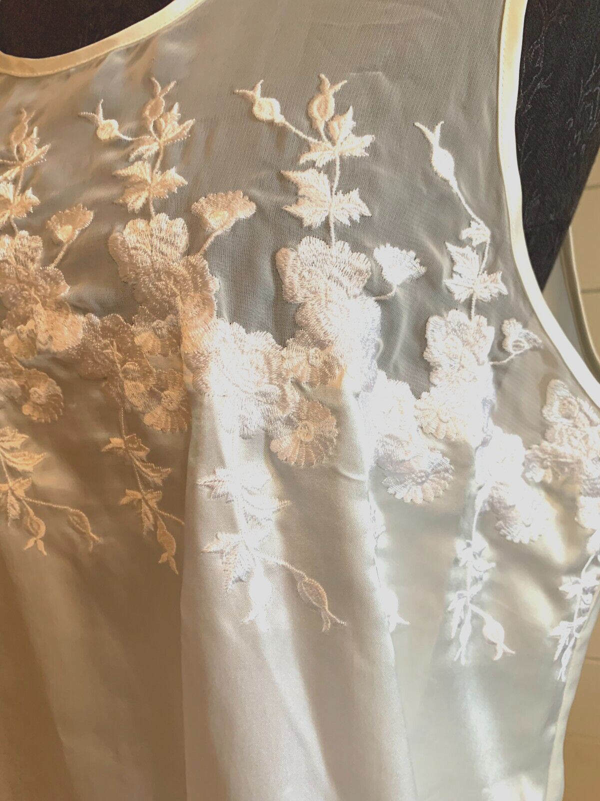 Vtg Ivory Satin Poly Lace Embroider Nightgown Long Elegant Sexy P Intimates -XL