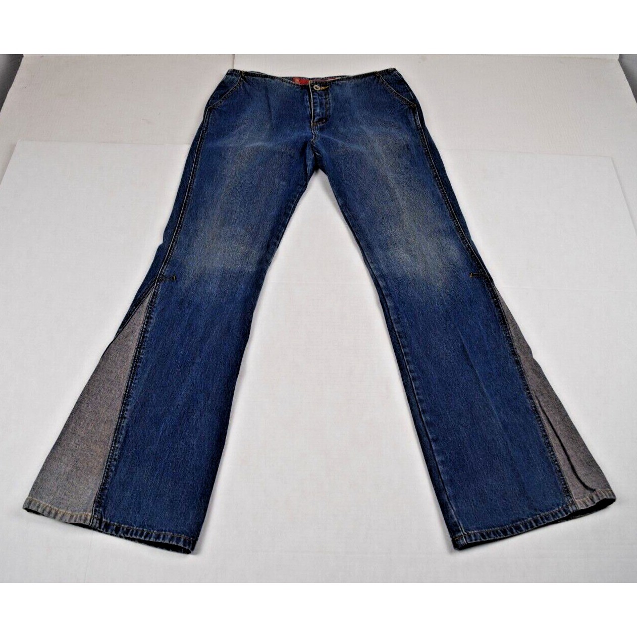 Vintage Guess Jeans 32 x 32 90s Blue 2 Tone High Waist Flared Leg No Belt Loops