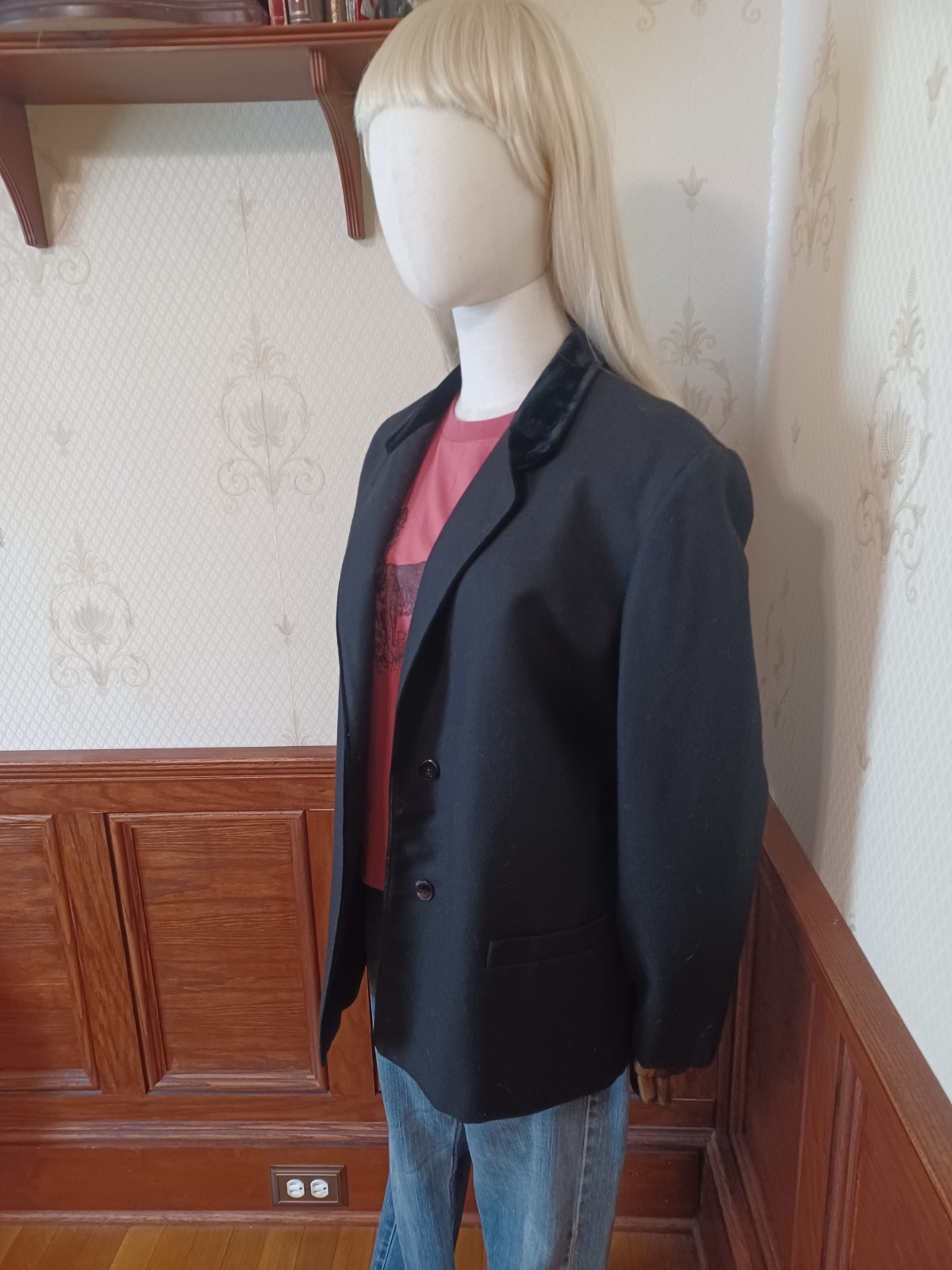 Vintage 1960s/70s Wilroy Traveller Velvet Trim Women’s Union-Made Tuxedo Coat