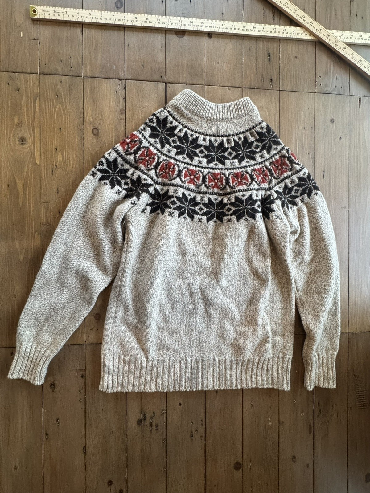 Vintage 1960s Woolrich Sweater. Womens M Fall/Winter Wool Blend Pullover sweater