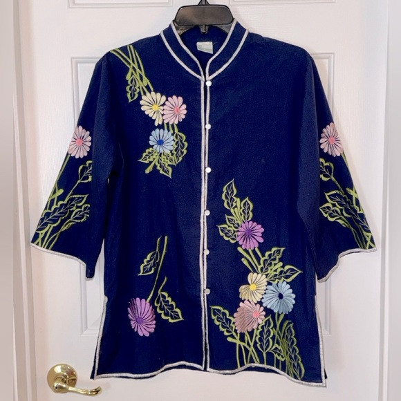 Vintage Caro of Honolulu LOT of 4 Embroidered Button down mock neck Tunics sz 12