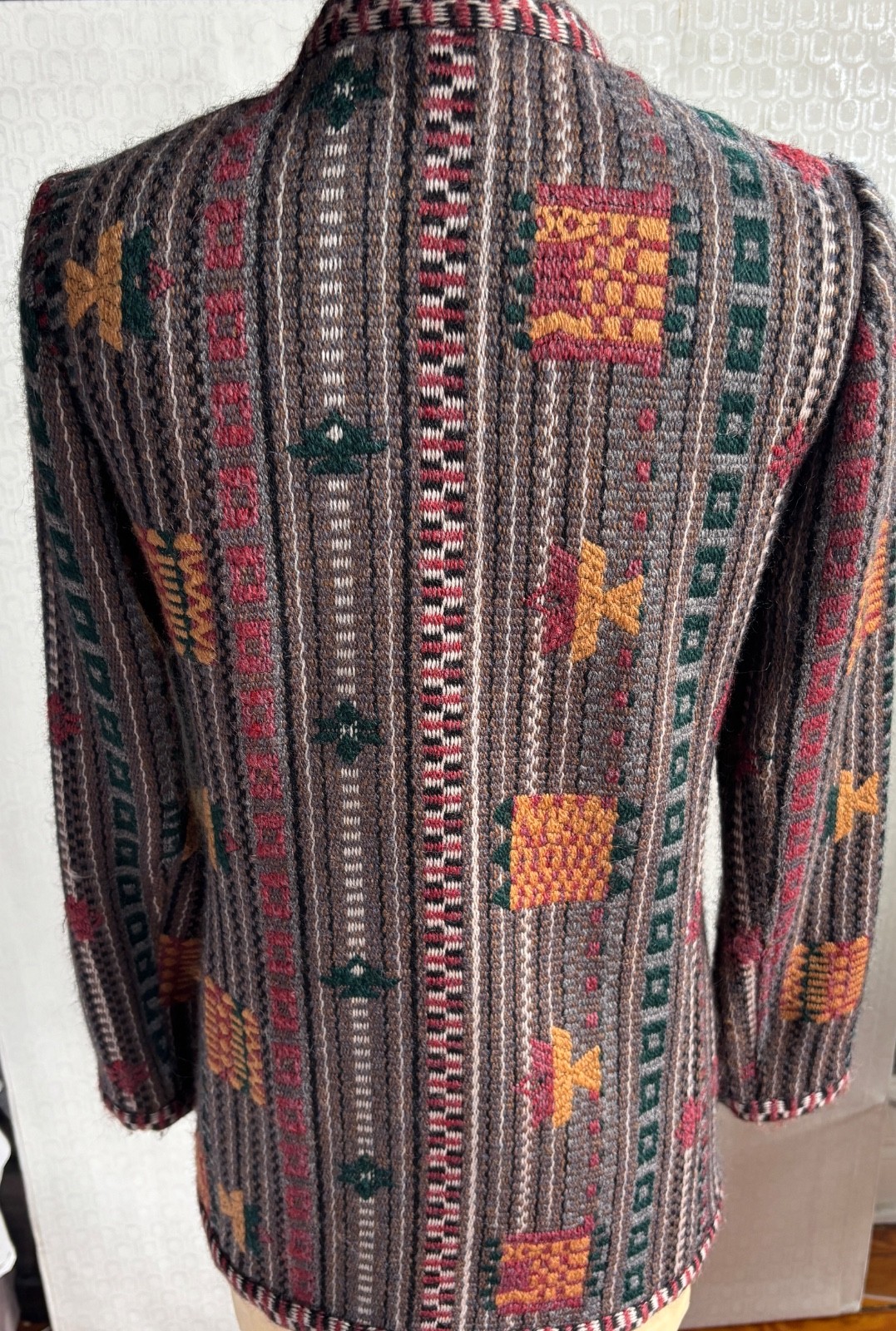VTG EMANUEL UNGARO GRAY-BROWN SOUTHWEST NATIVE PRINT CARDIGAN SWEATER JACKET*S 4