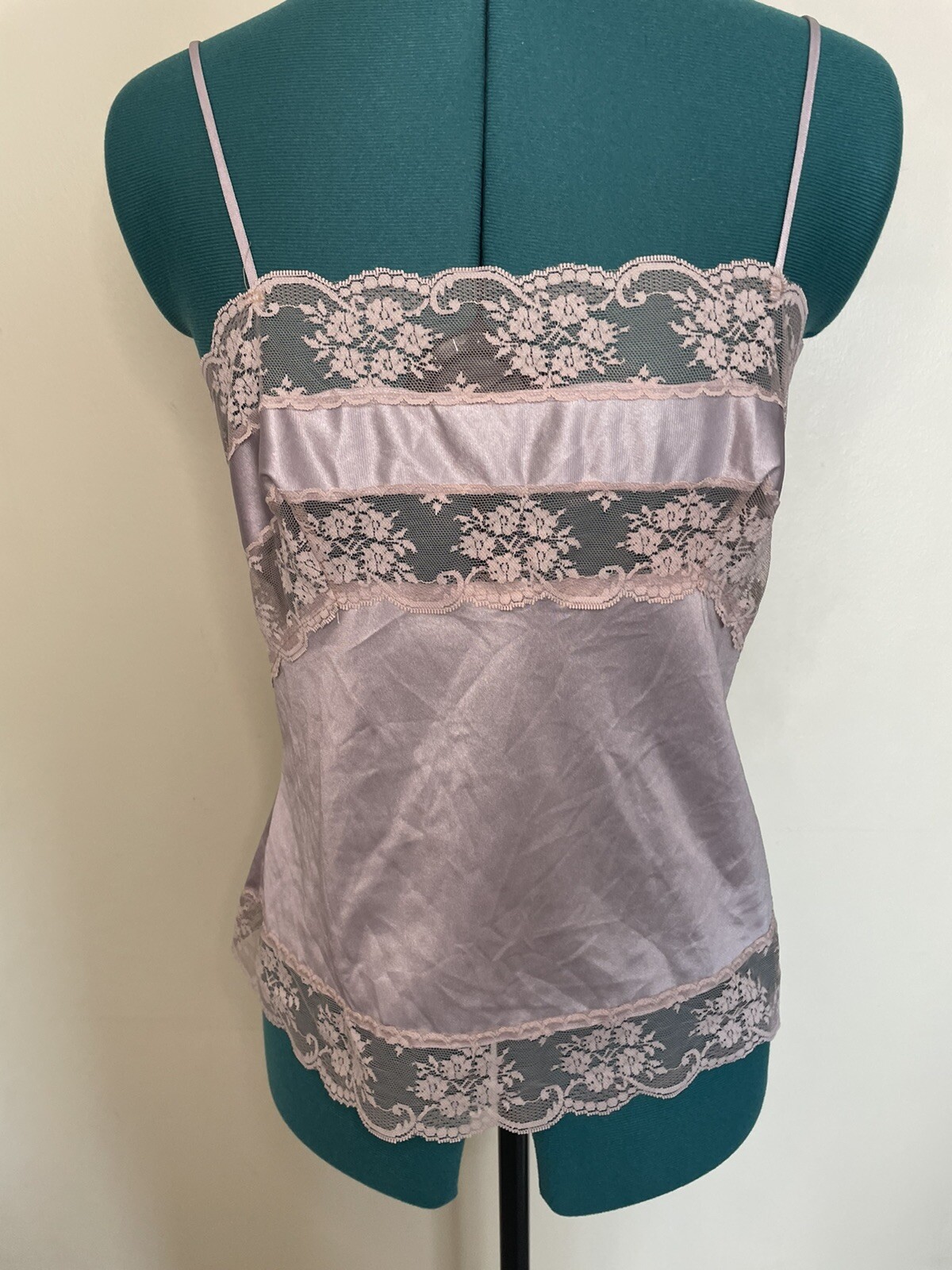 Vintage Pink Camisole Tank Top Lace Spaghetti straps Cami 70s Size Large Nylon