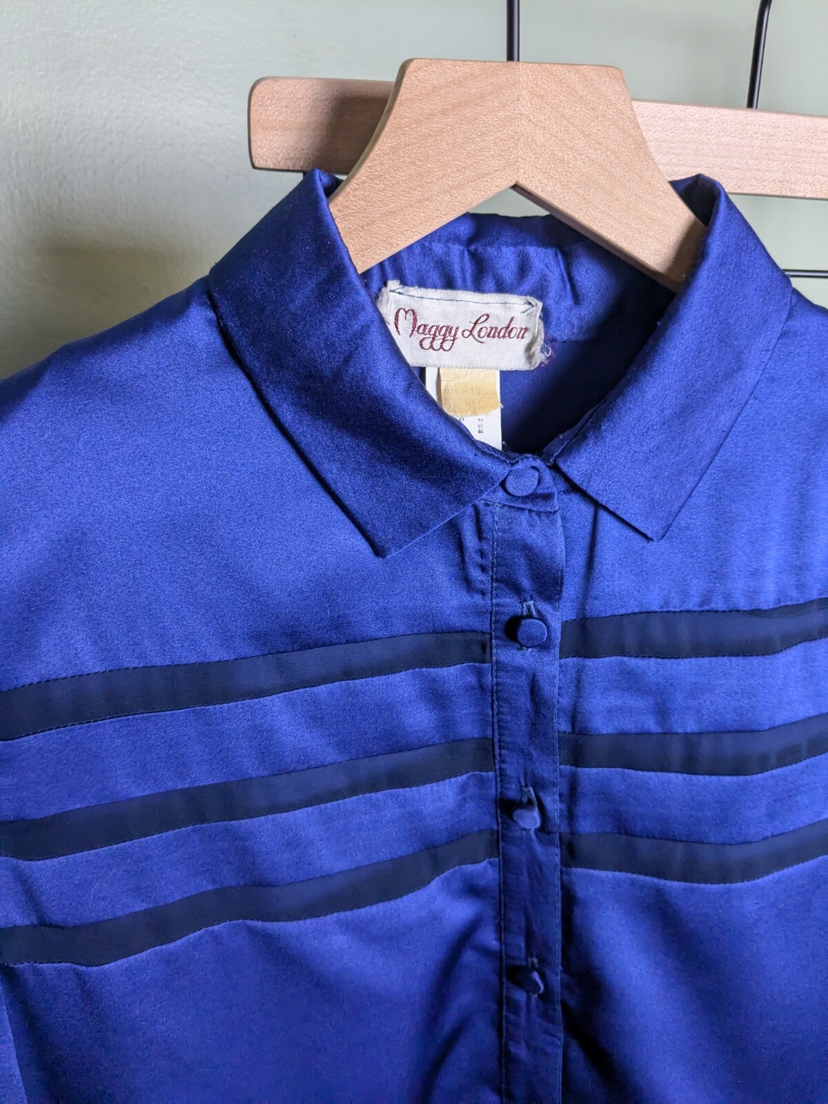 Vintage Maggy London 2 Piece Silky Blue Pajama Set