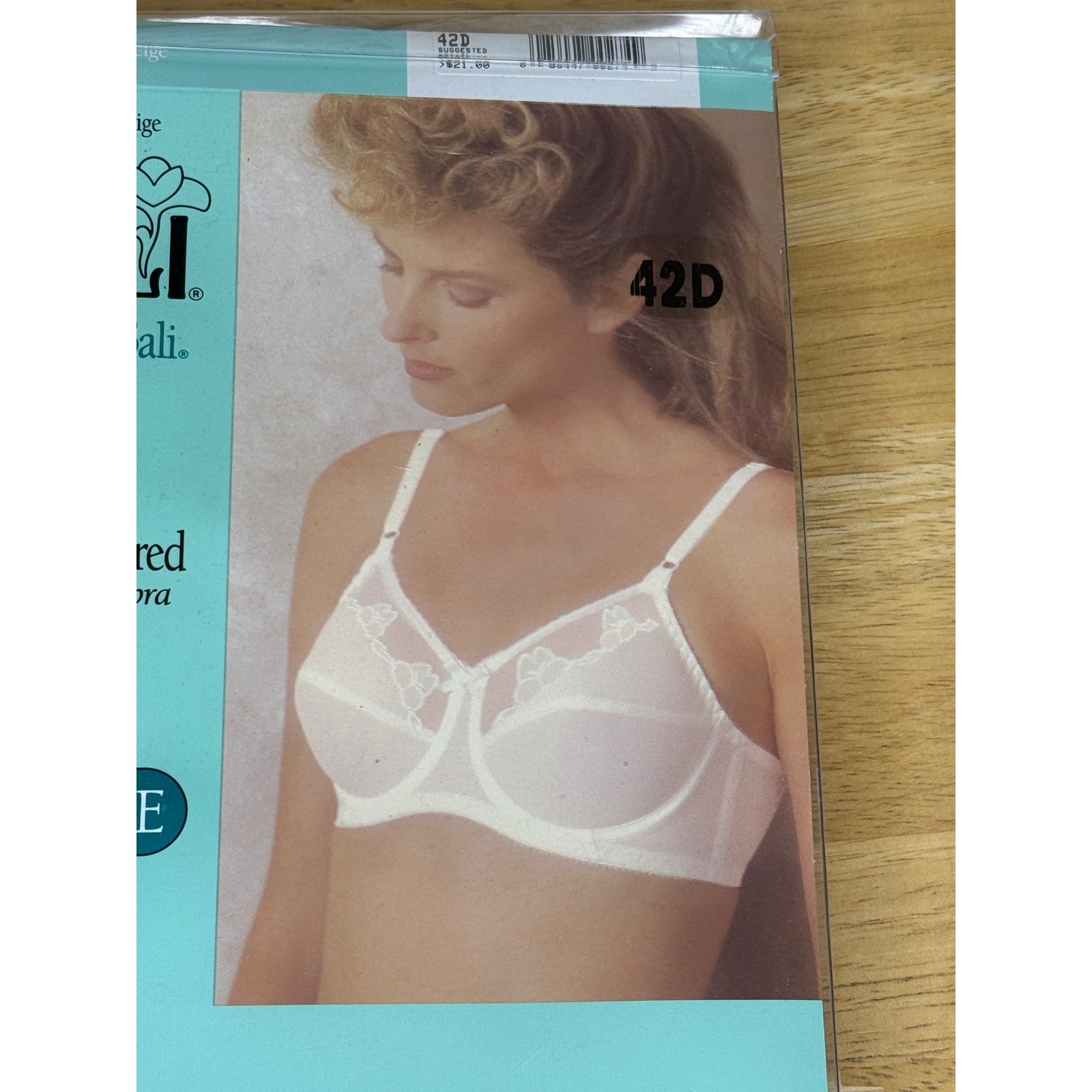 Bali Flower Bali Embroidered Underwire Bra Style 180 Beige 42D Vintage Lingerie