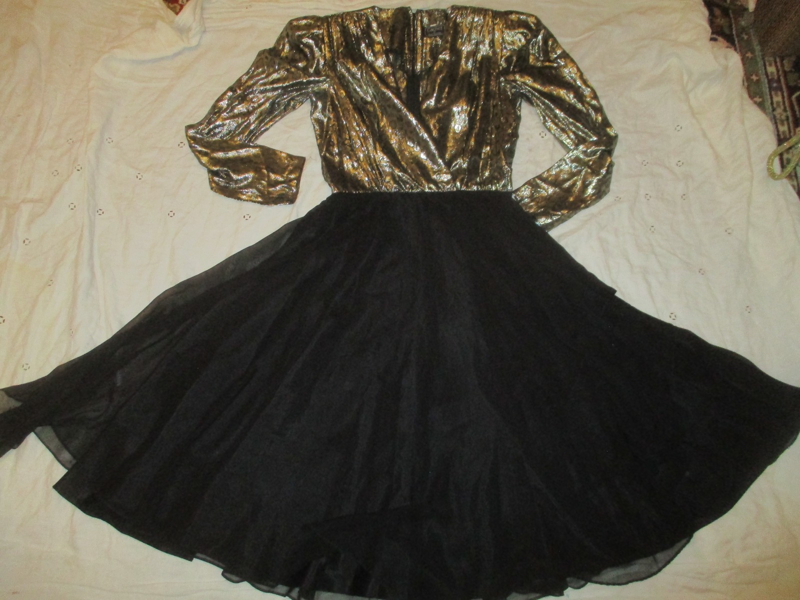 Cachet by Bari Protas vintage metallic/chiffon party dress