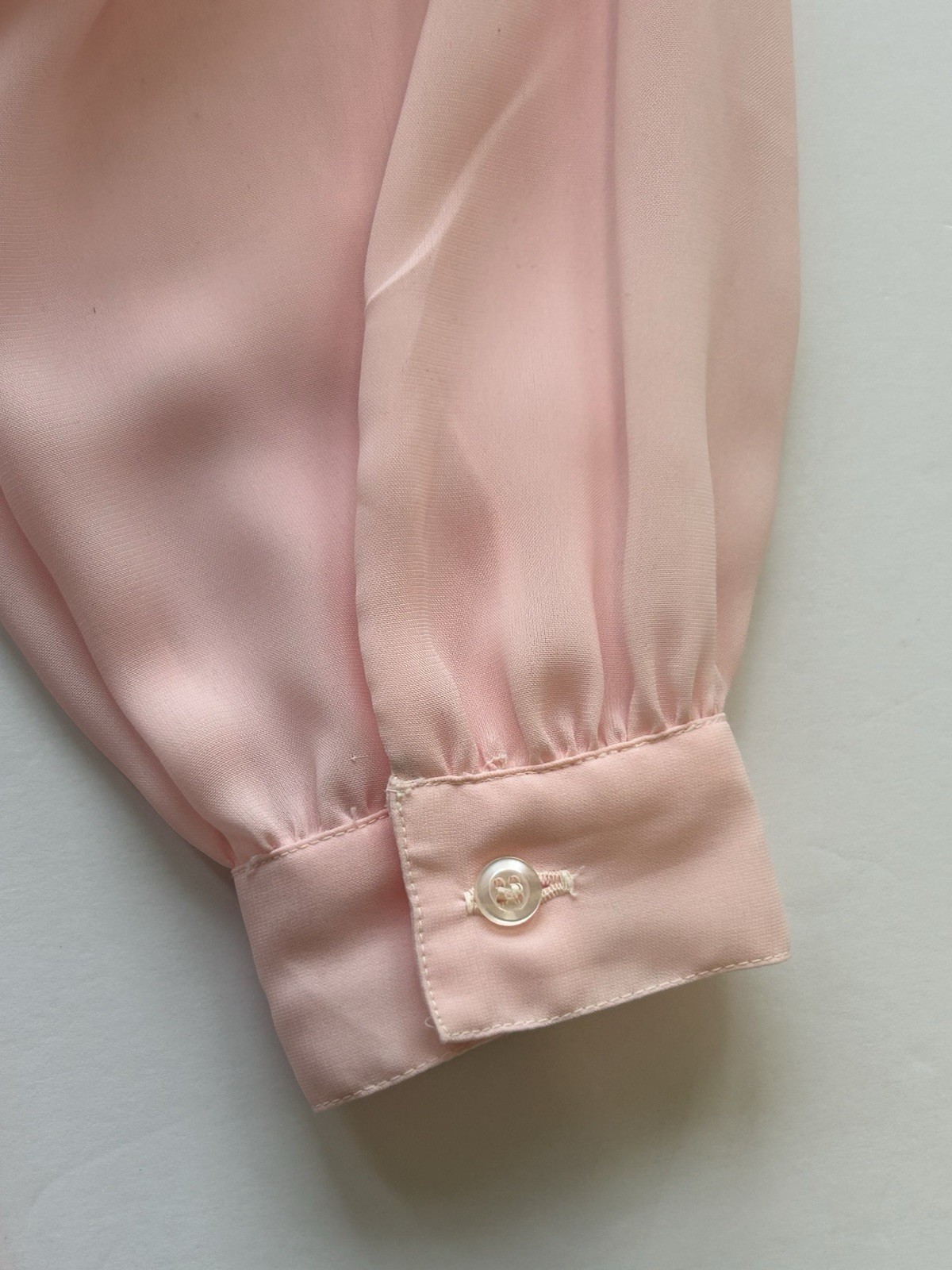 Vintage 80s AU COURANT Pink Semi Sheer Pleated Secretary Academia Blouse Sz 8