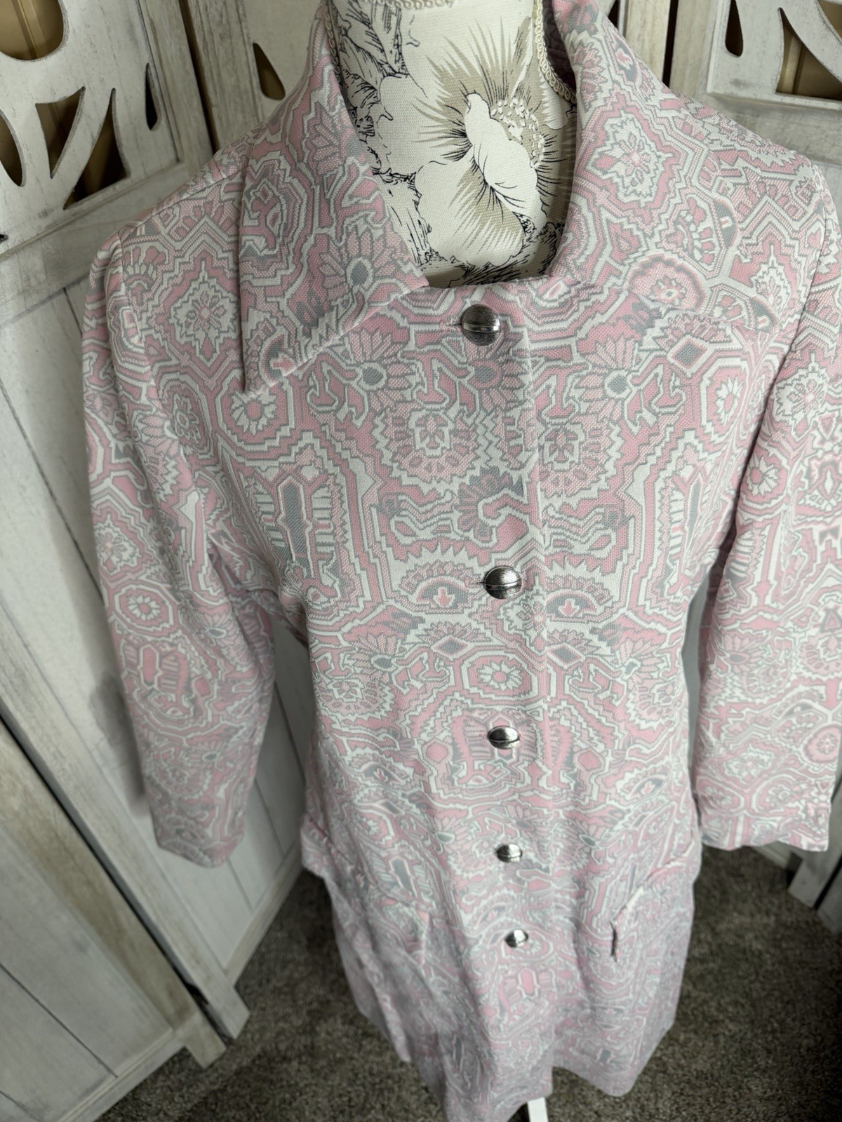 Vintage PURITAN Forever Young Light Pink Gray Geo Pattern 60s 70s Mod Size Large