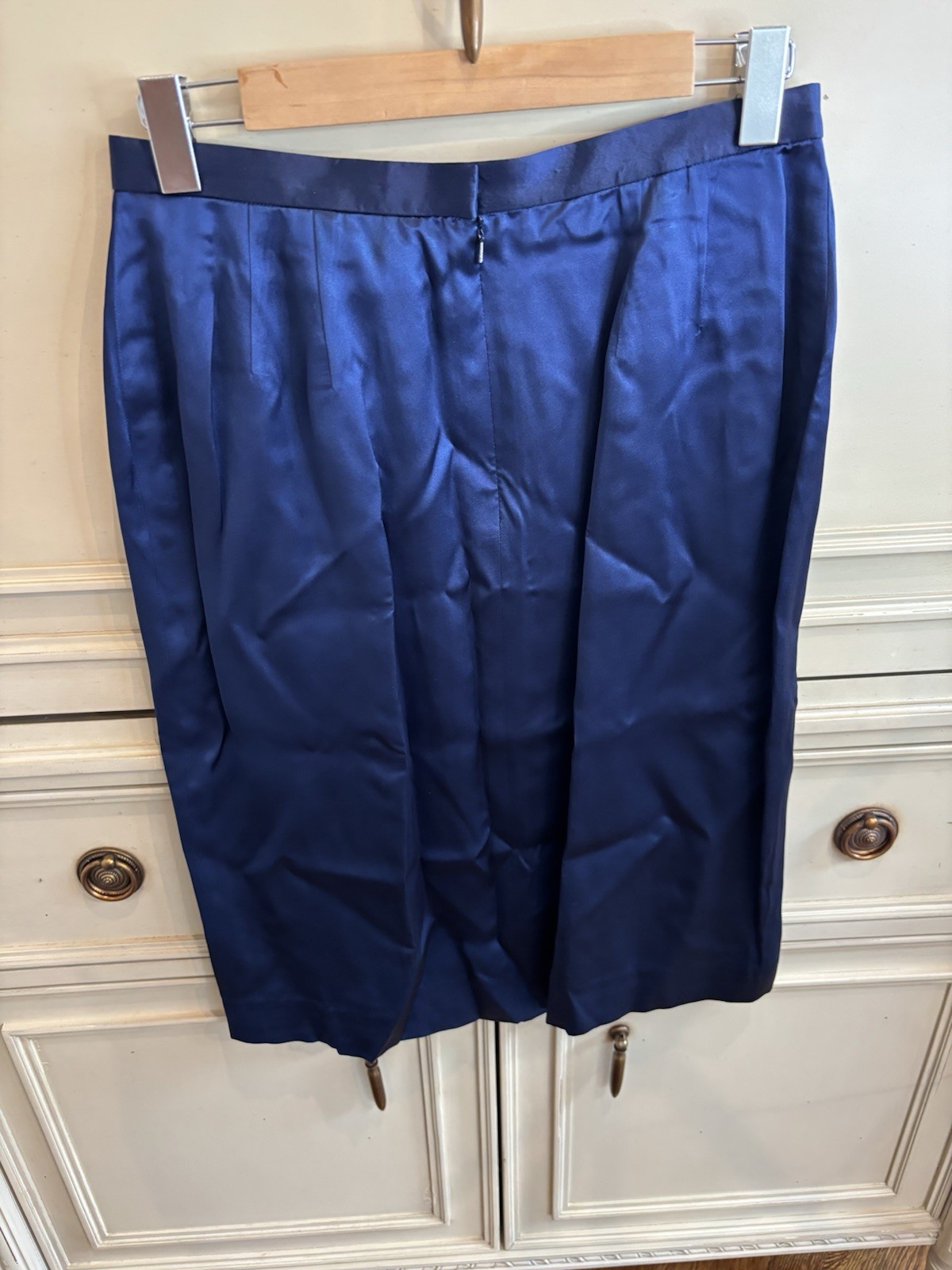 Carlisle Vintage Skirt Blouse Set Blue Satin Size 8/10 Medium Classy Elegant