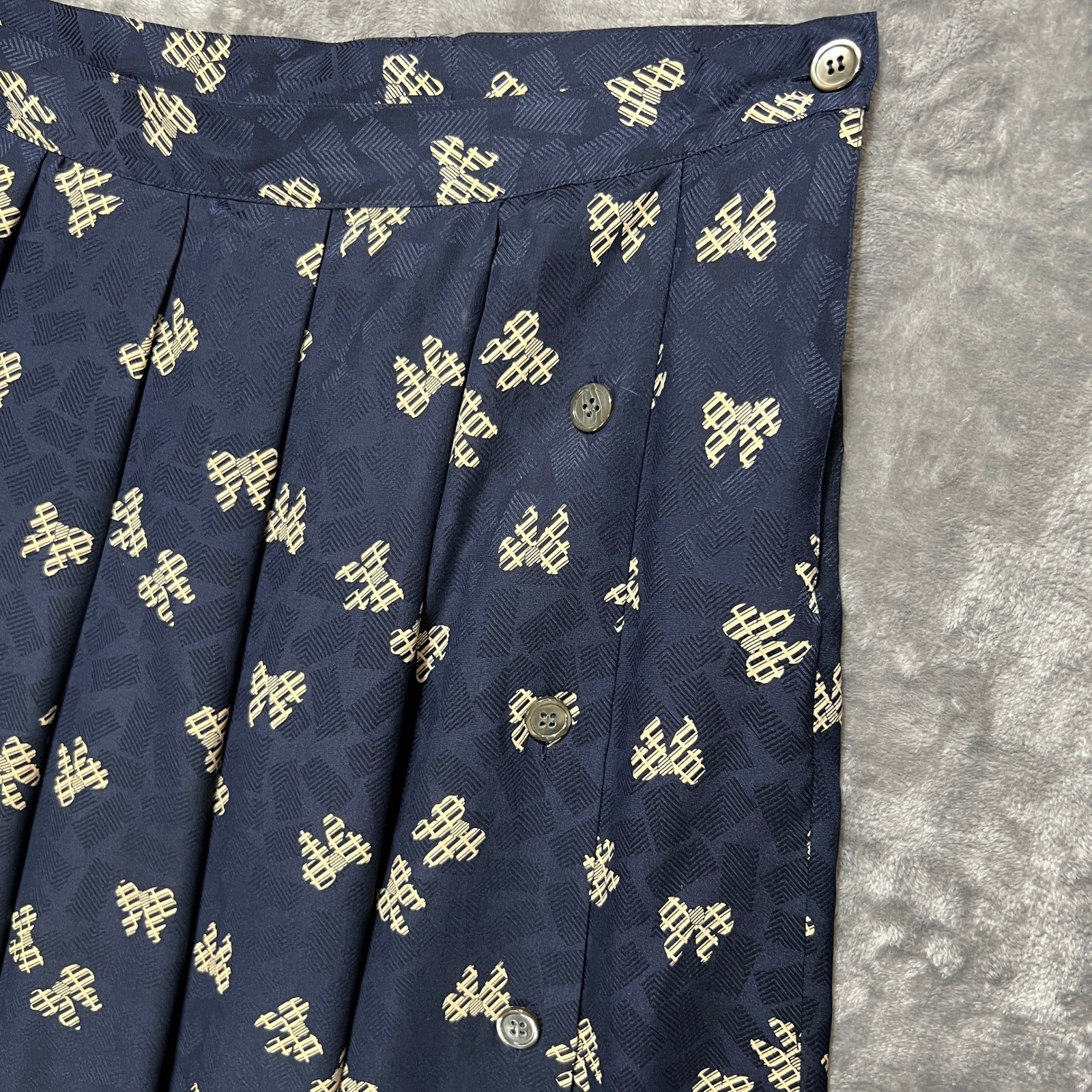 90s Jacquard Bow Print Silk Skirt Blouse Set 12 Navy Office Siren Dark Academia