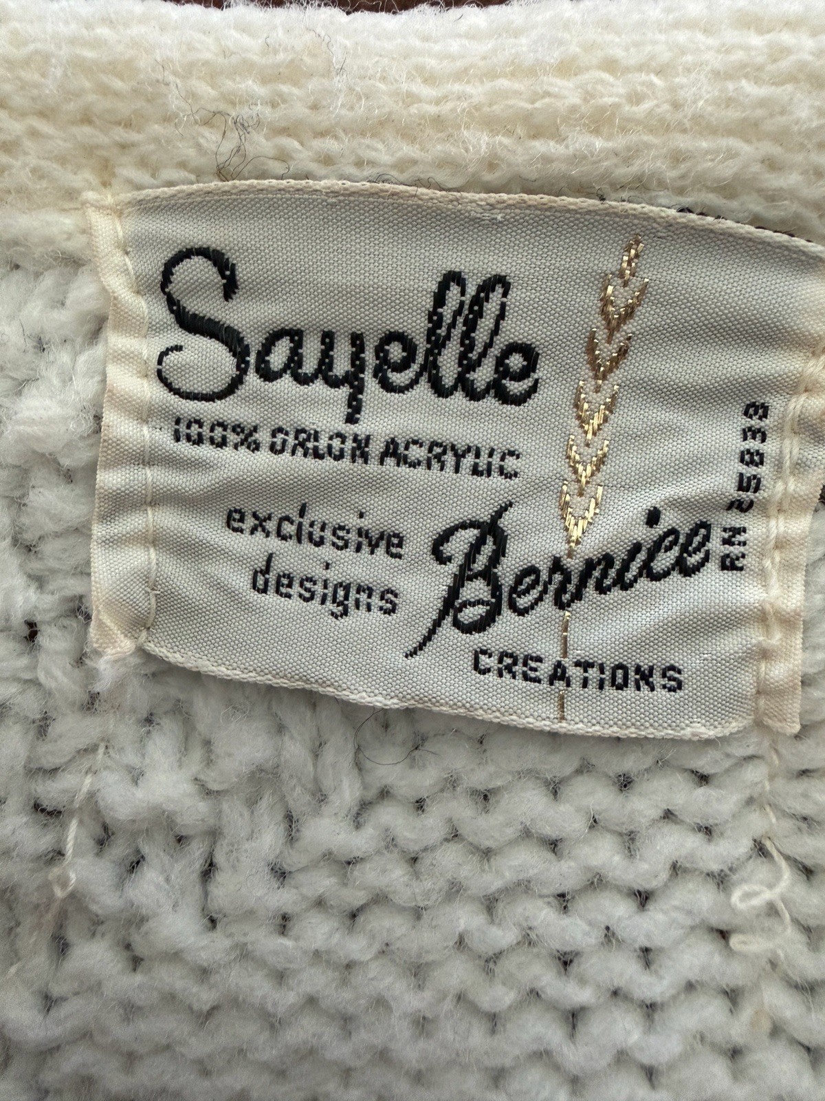 Vtg Union Made Women’s Sayelle Cream Button-Front Cardigan Sweater Size Small
