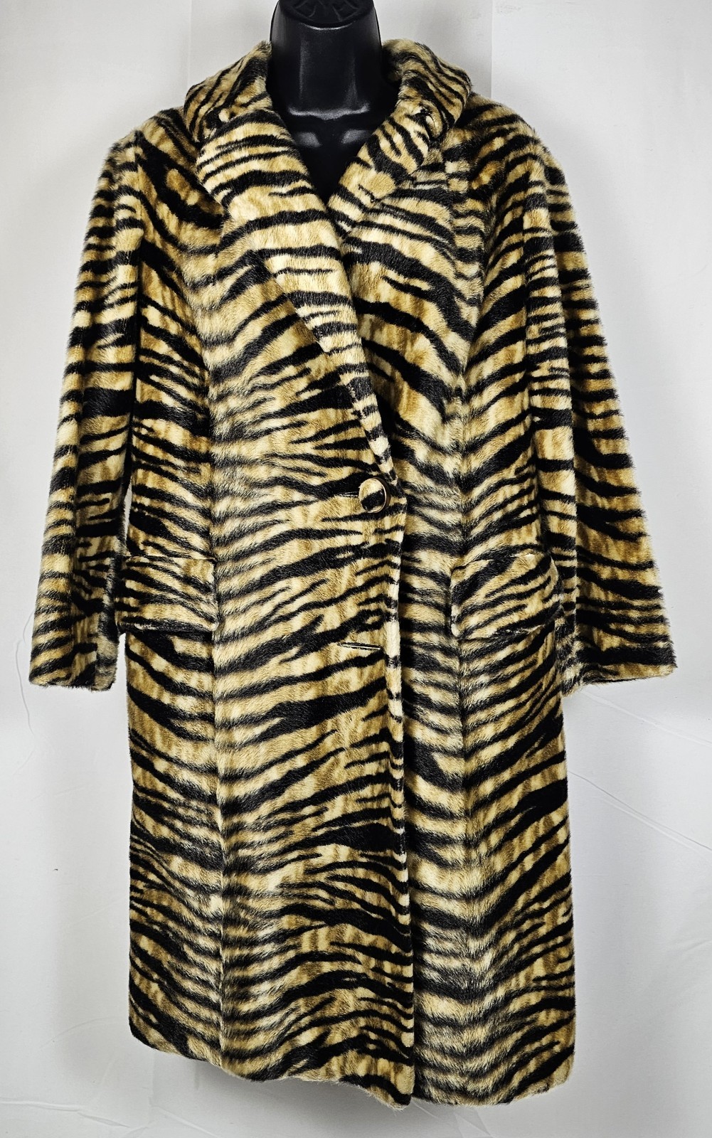 Vintage 1960s Faux TIGER Fur Coat from SAFARI Sportowne LA FRANCE ~ MUST SEE