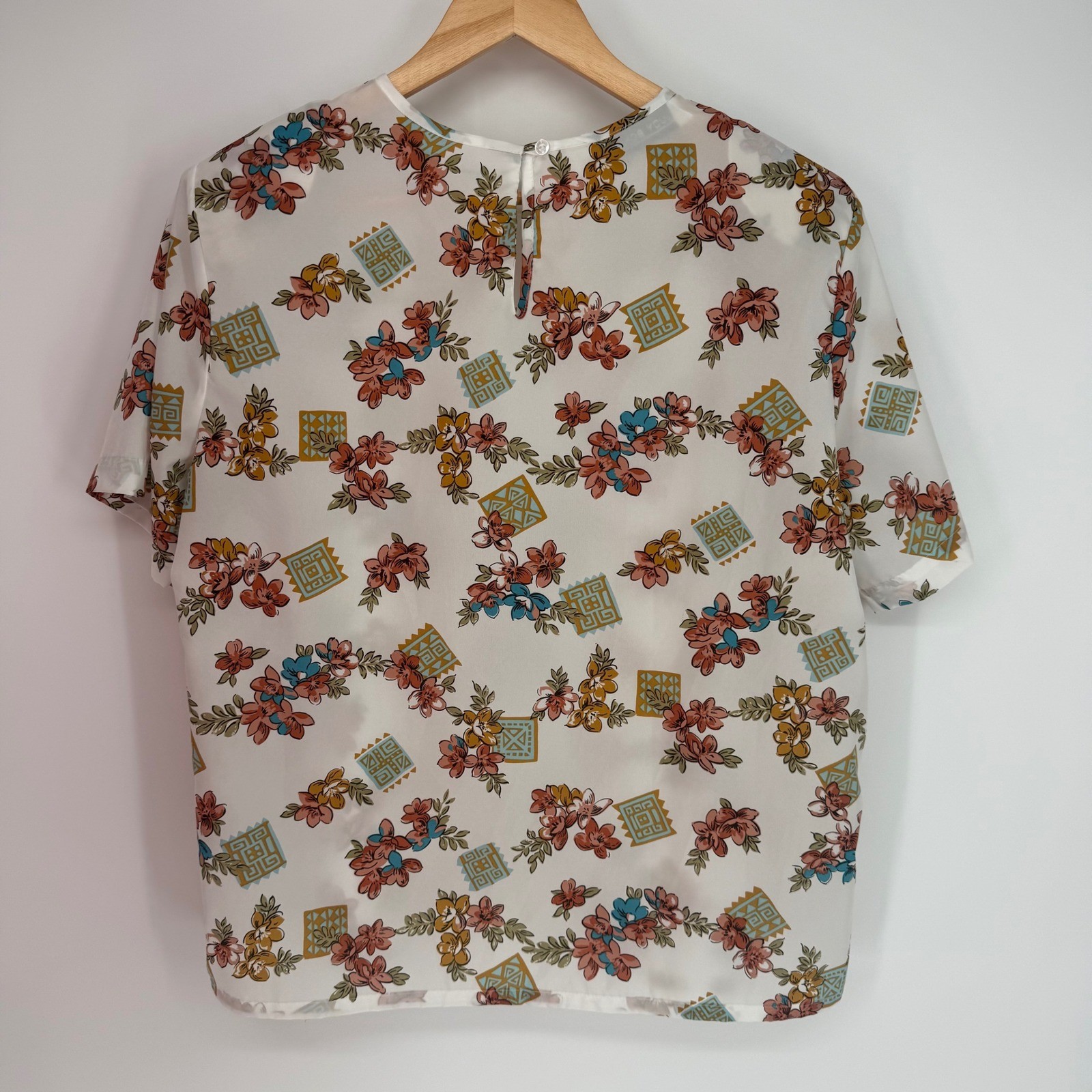 80’s Vintage Judy Bond Floral Geometric Print Short Sleeve Blouse White Size 18