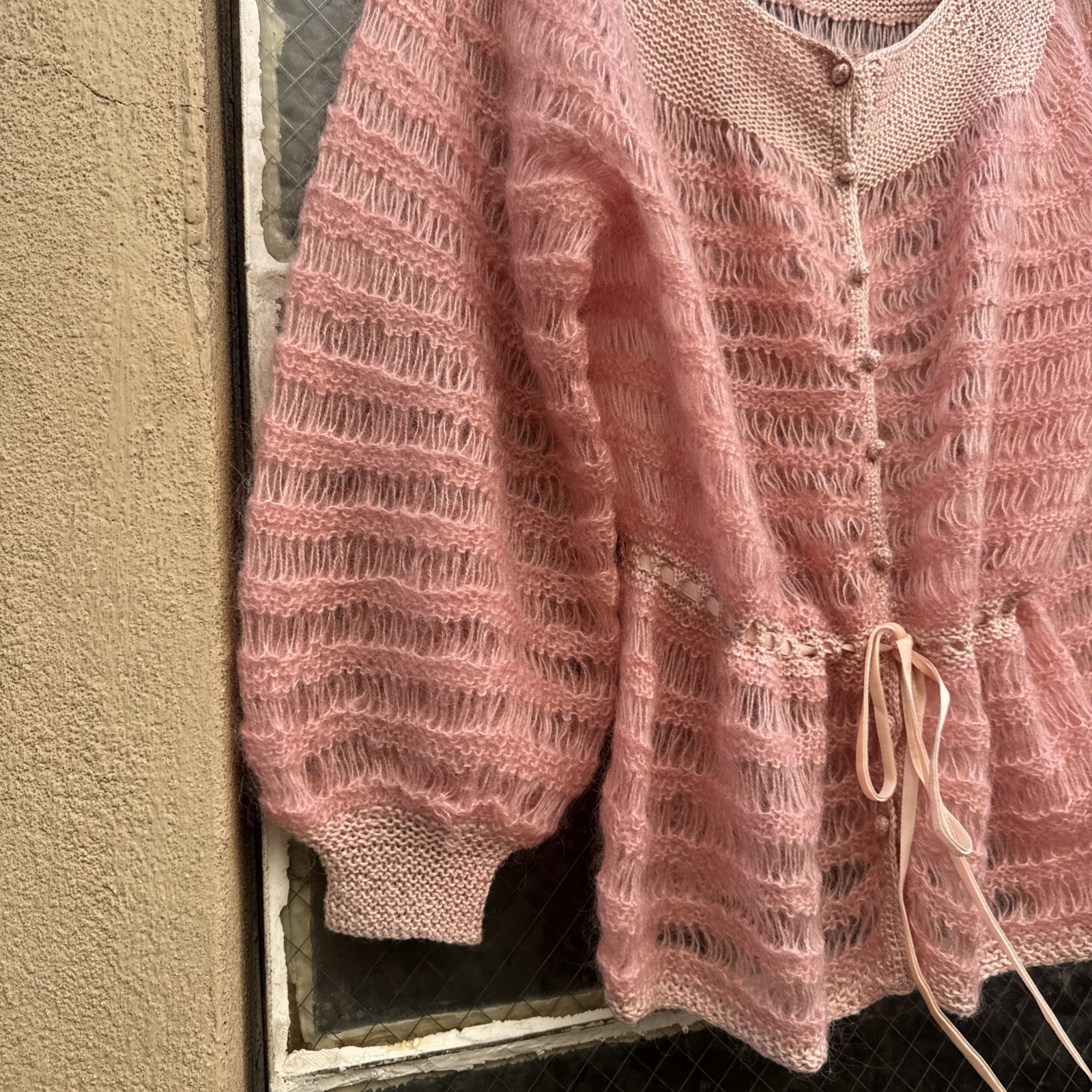 Vintage 1930s Pink Mohair Knit Wool Sweater Cardigan Balloon Sleeves Dress Top