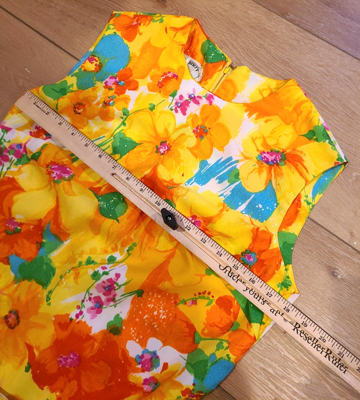 Vintage 70s Liberty Circle Mod Floral Print Shift Dress Hawaiian Size 16