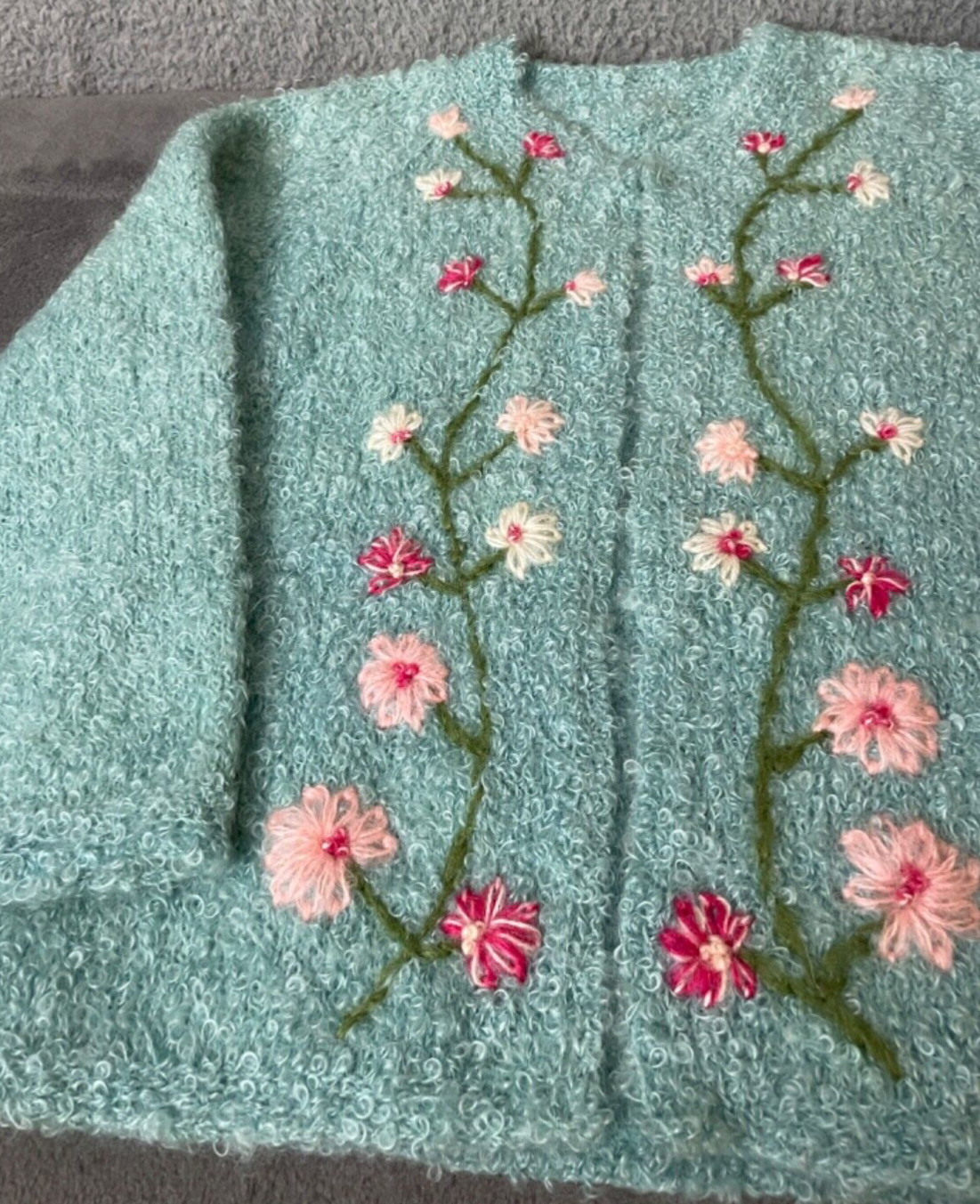 VTG Artisan Made Hand Knit Cardigan Sweater Womens S/M Aqua Pink Floral Nubby