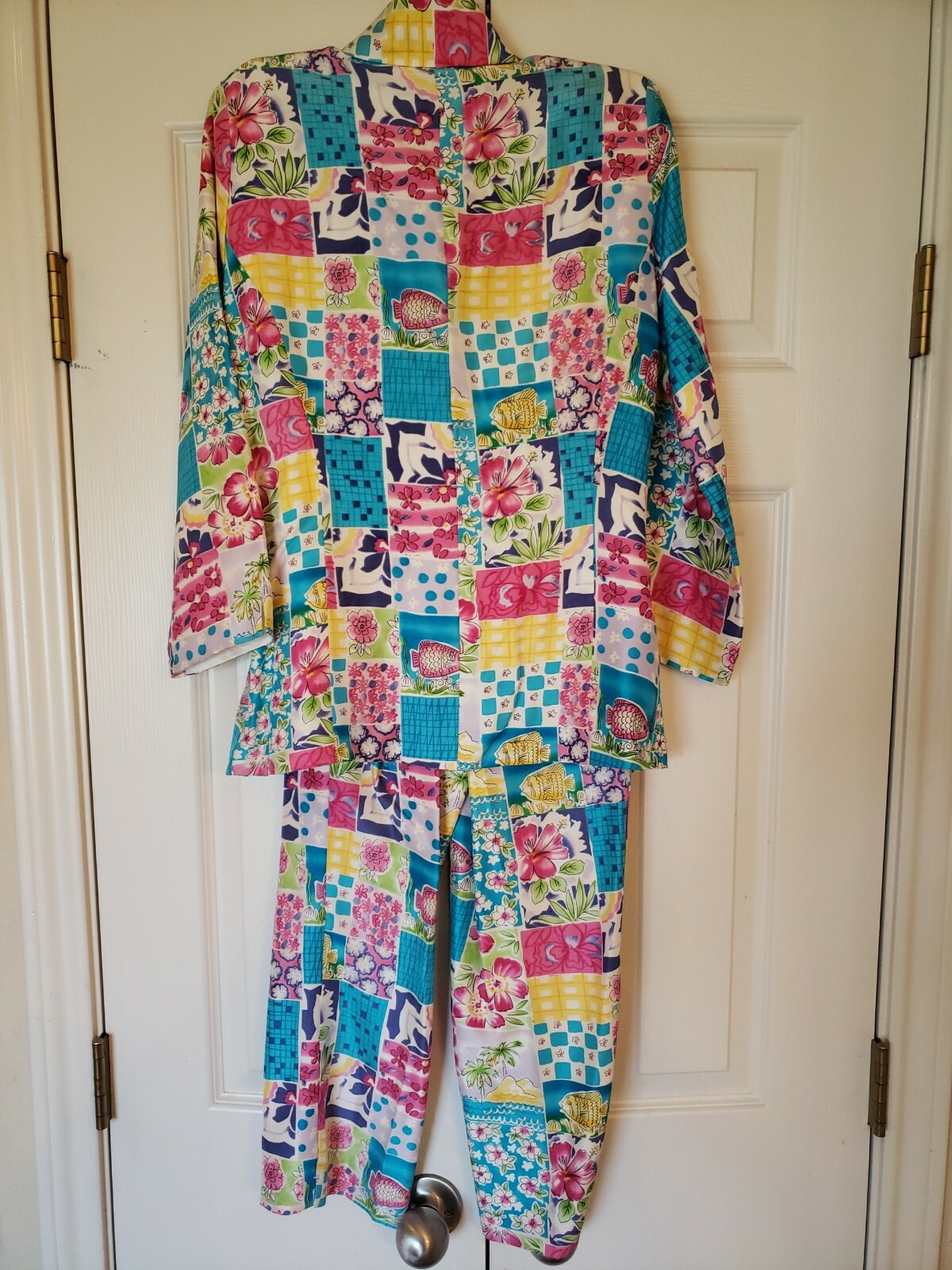 Vintage 100% Silk SILKLAND Pants And Blouse Suit floral design *Free Shipping*
