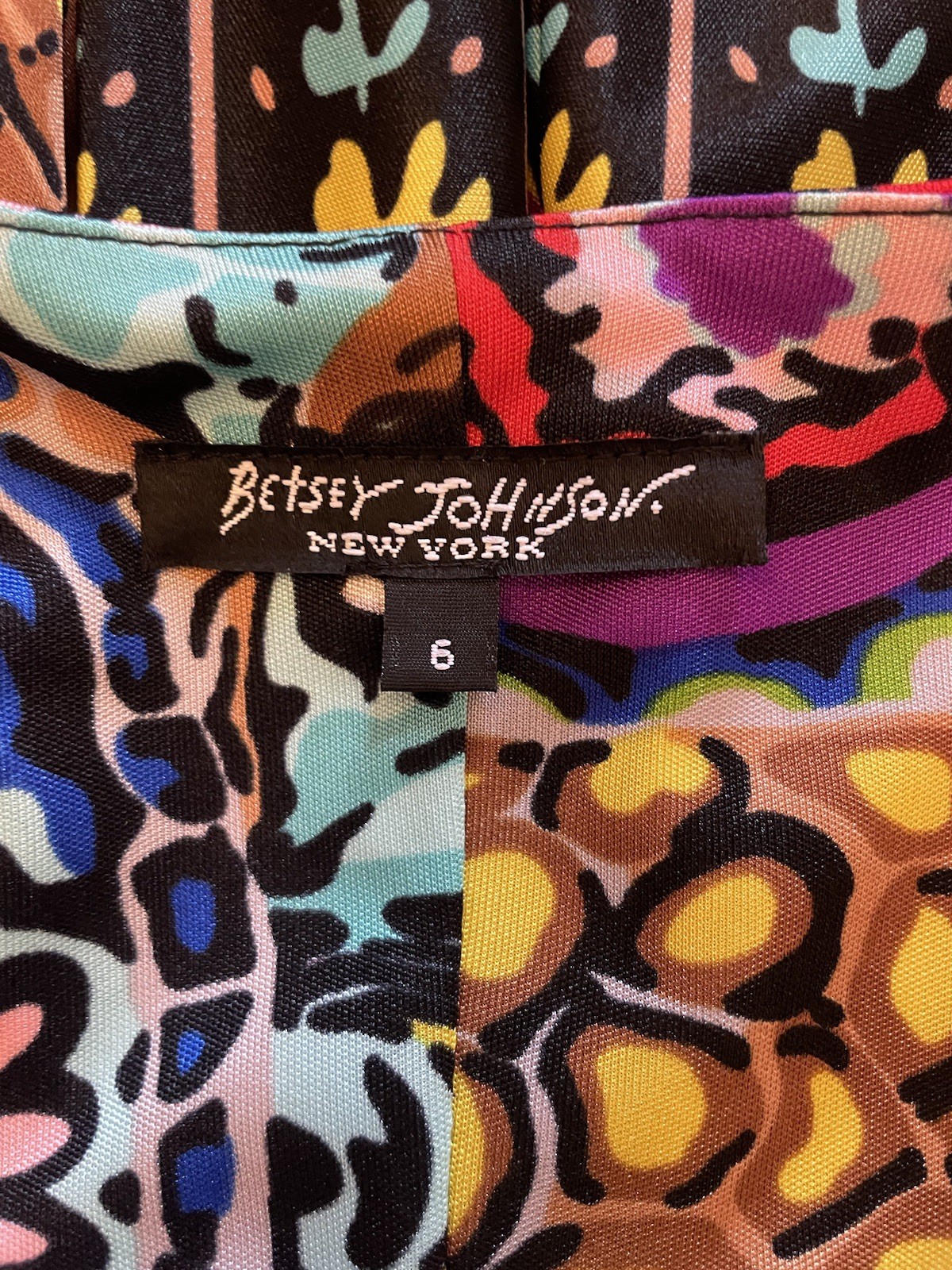 Betsey Johnson Colorful Bambi Short Dress. Size 6. Bell Sleeve. Y2K. Art To Wear