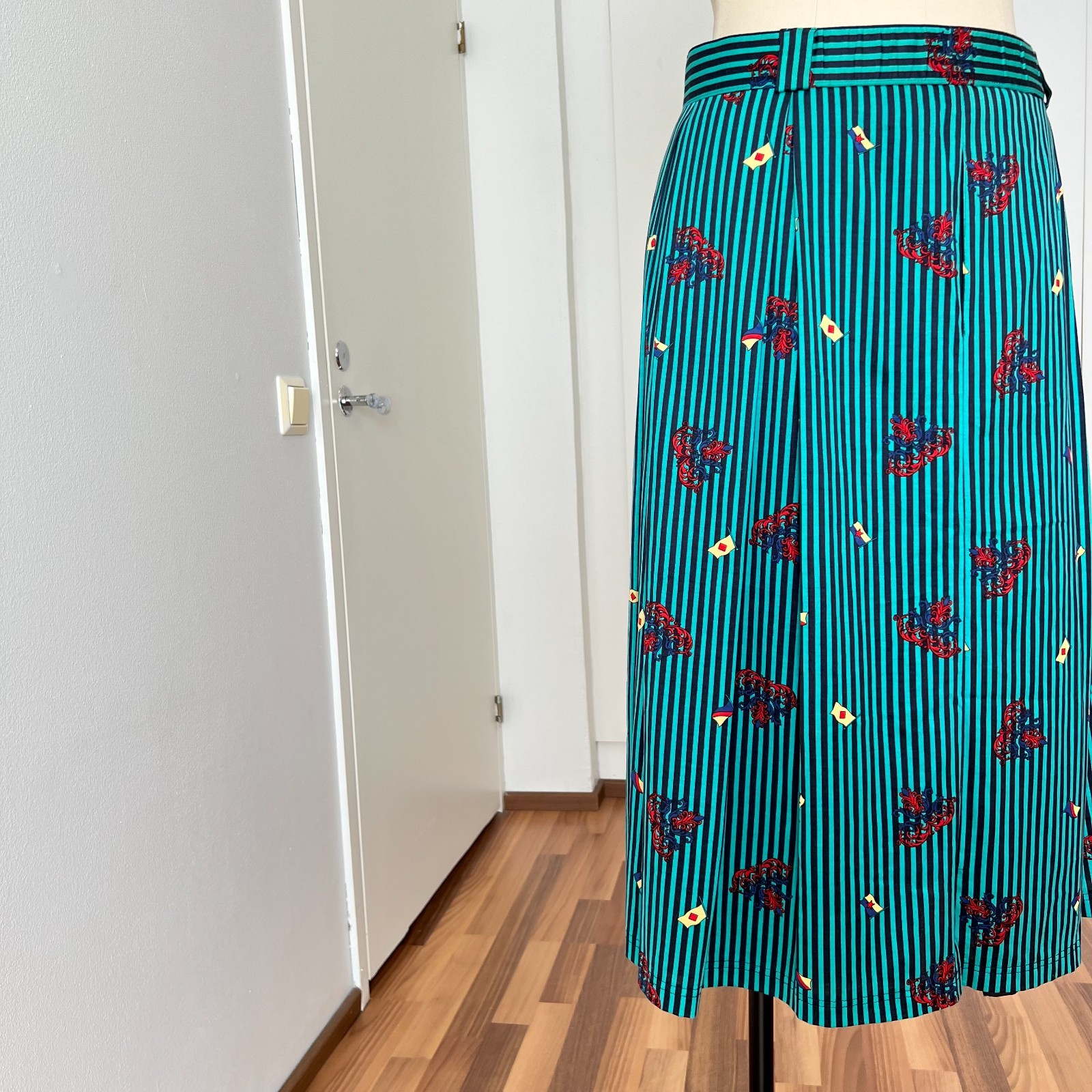 1980s BLEYLE Cotton Pleated High Waist Midi Skirt Preppy Summer Striped Aline 38