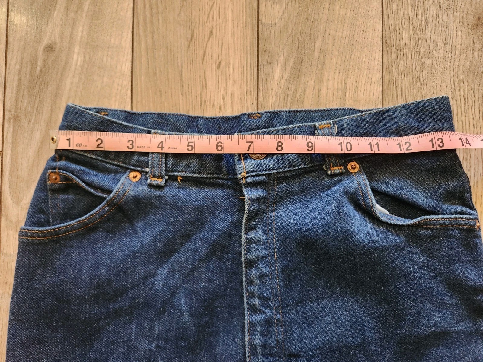 Vintage Levi’s White Patch Big E Women’s Jeans 26×35 High Waisted Mom Jeans 60’s