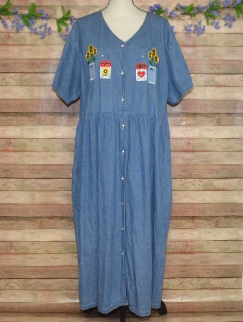 VTG 90s Button Up Denim Jean Shirt Dress XXL Embroidered Teacher Grandma Cottage