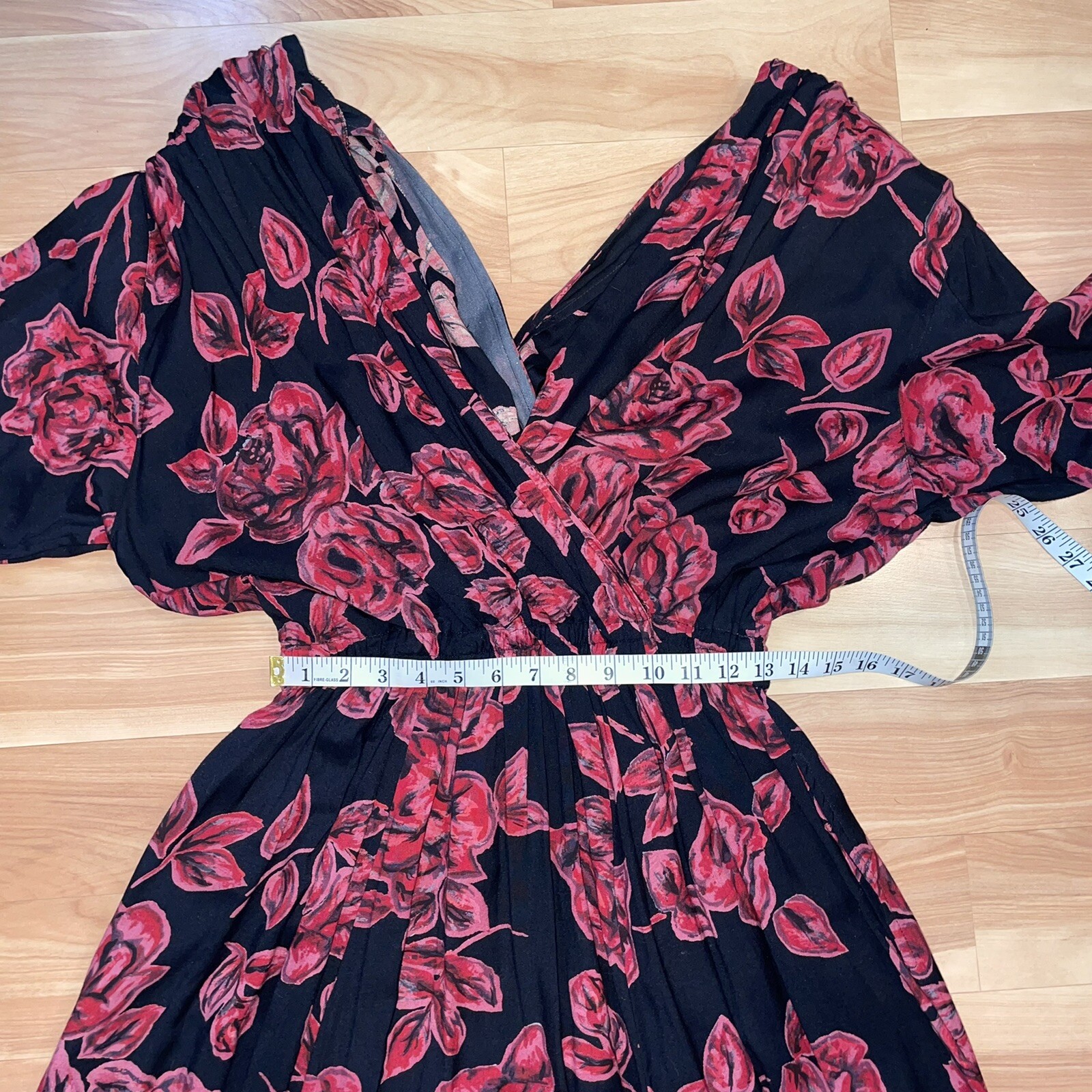 Vintage 80s V Neck Red/Black Floral Dress Size S/M Dark Romantic Whimsigoth Boho