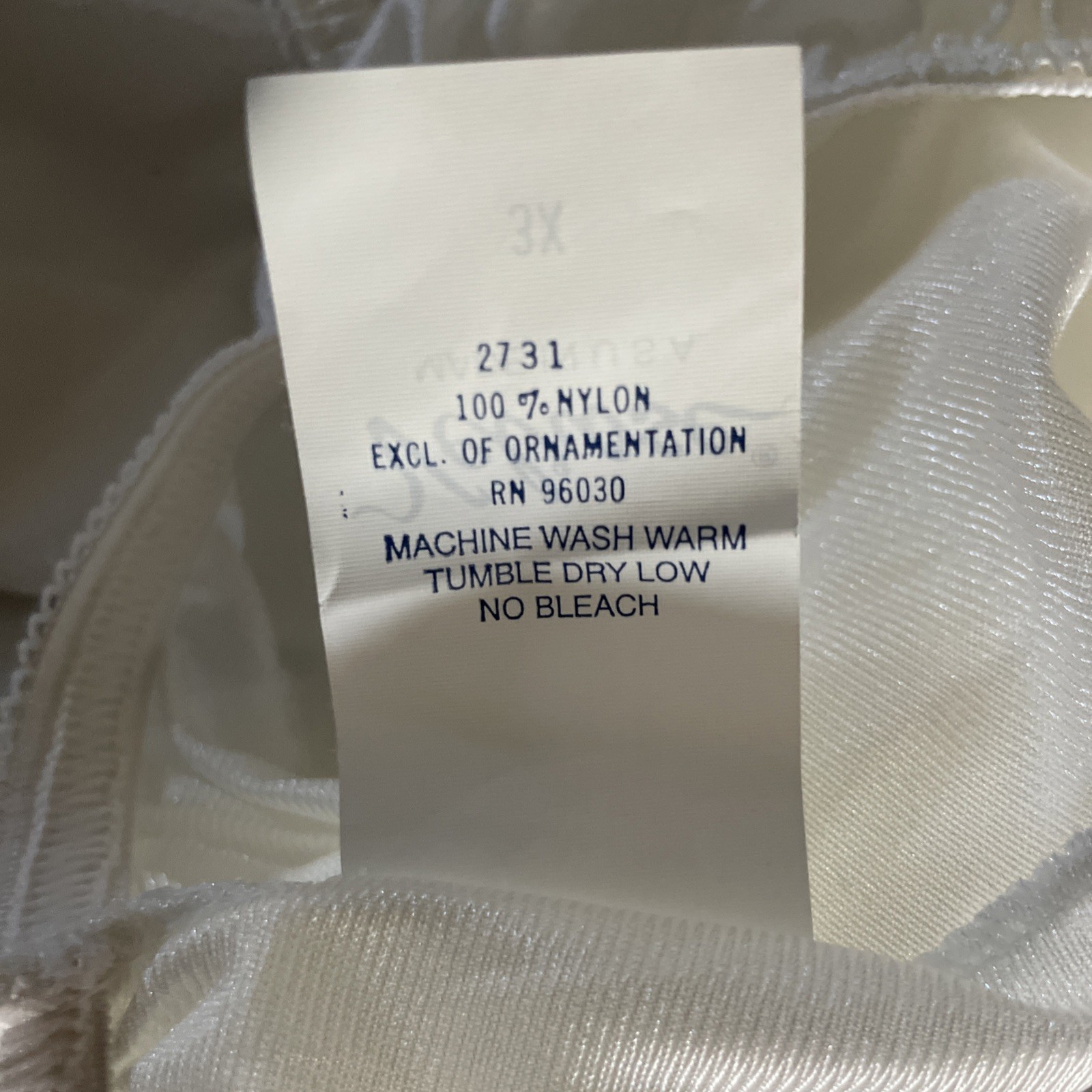 Vintage Velrose Ladies 31” White Half Slip Size 3X NOS Without Tags
