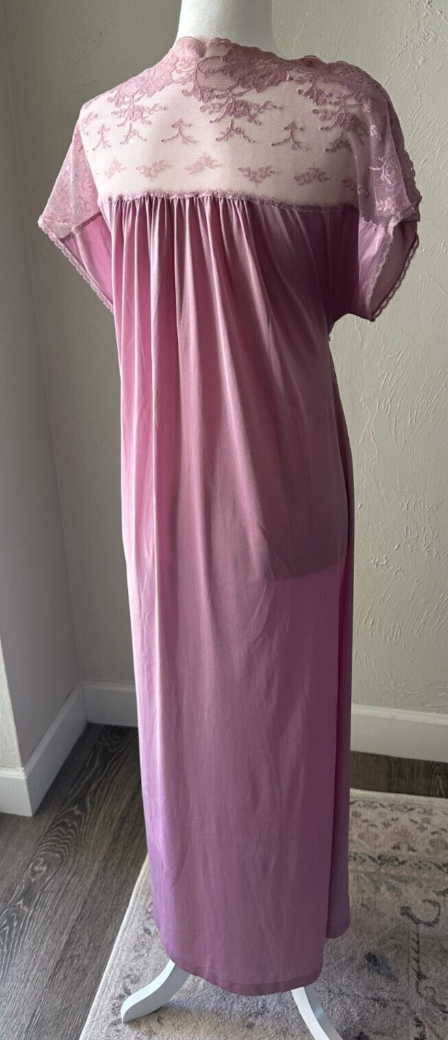 Vintage Long Nightgown Negligee Lilac Purple Full Sweep Nylon Lace