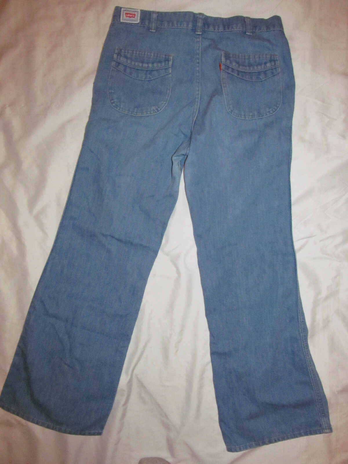 vintage 60’s 70’s LEVI’S light wash trousers wide leg jeans W 32″