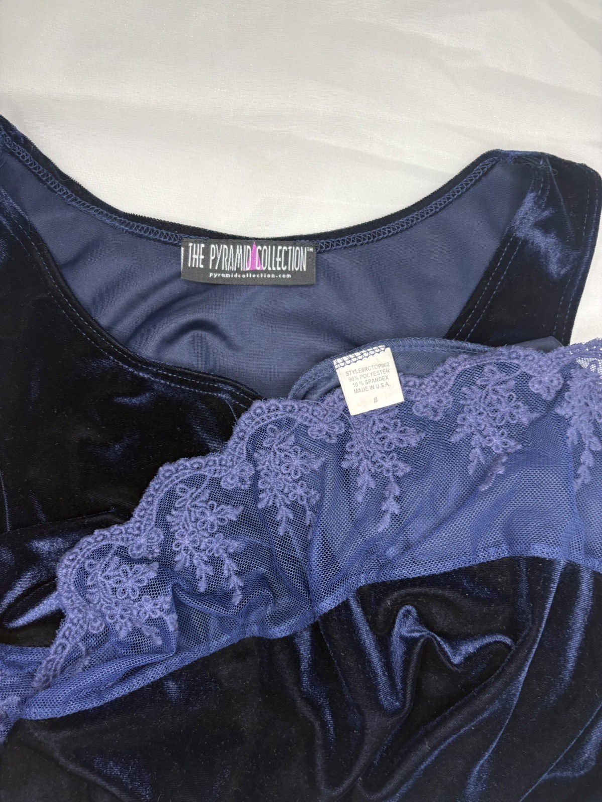 VTG Pyramid Collection Whimsigoth Velvet & Lace Nighty, Navy Size Small #RCTOP02