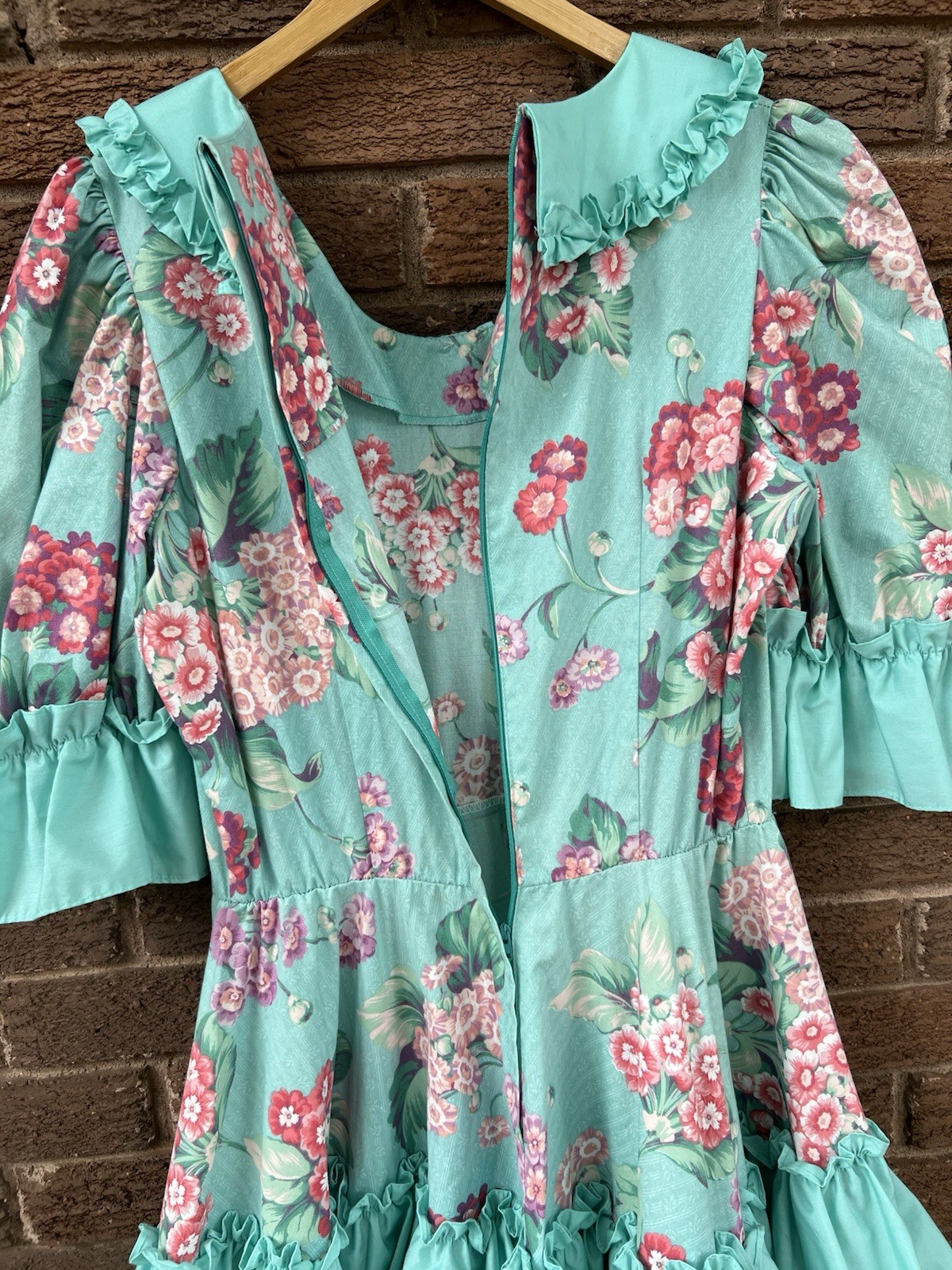 80s Vintage Floral Prairie Dress Teired Ruffle Hem CottageCore Tea Party Sz 10