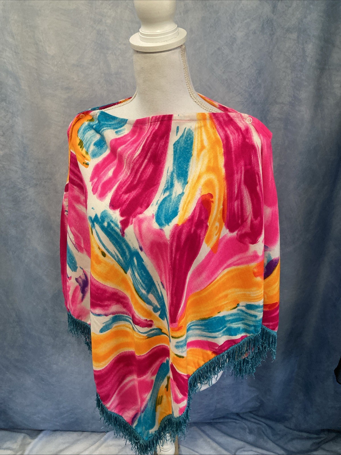VTG 70s Abstract Tie Dye Poncho Fringe Hem Boho Hippie Festival Top S/M Rayon