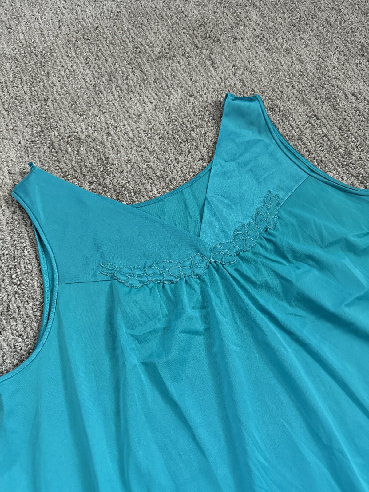 Vanity Fair Vintage Tank Top Nightgown Teal Green Mid Length Lace Satin USA Med