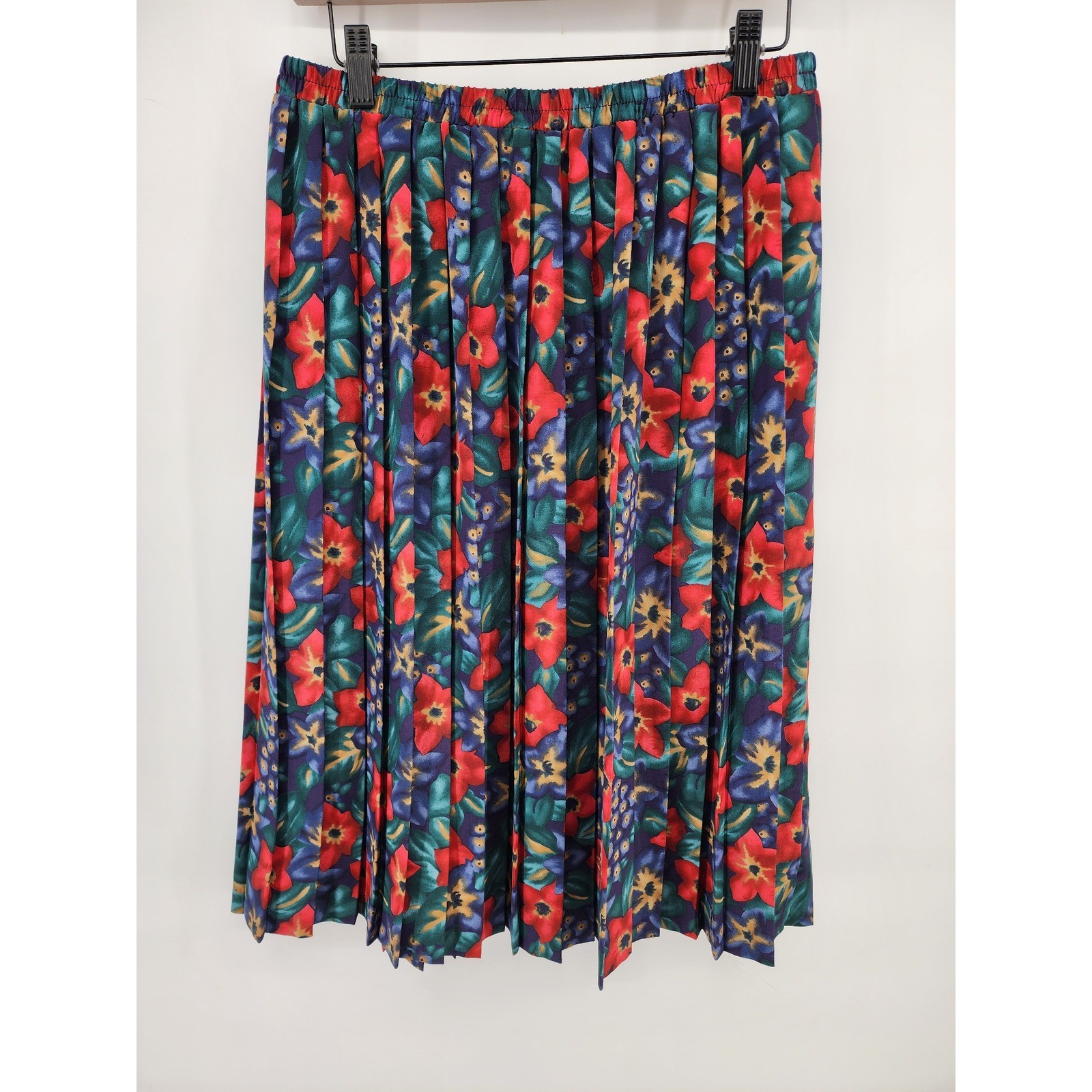 Leslie Fay Vintage Floral Pleated Skirt and Button Front Top Set 14/16WP
