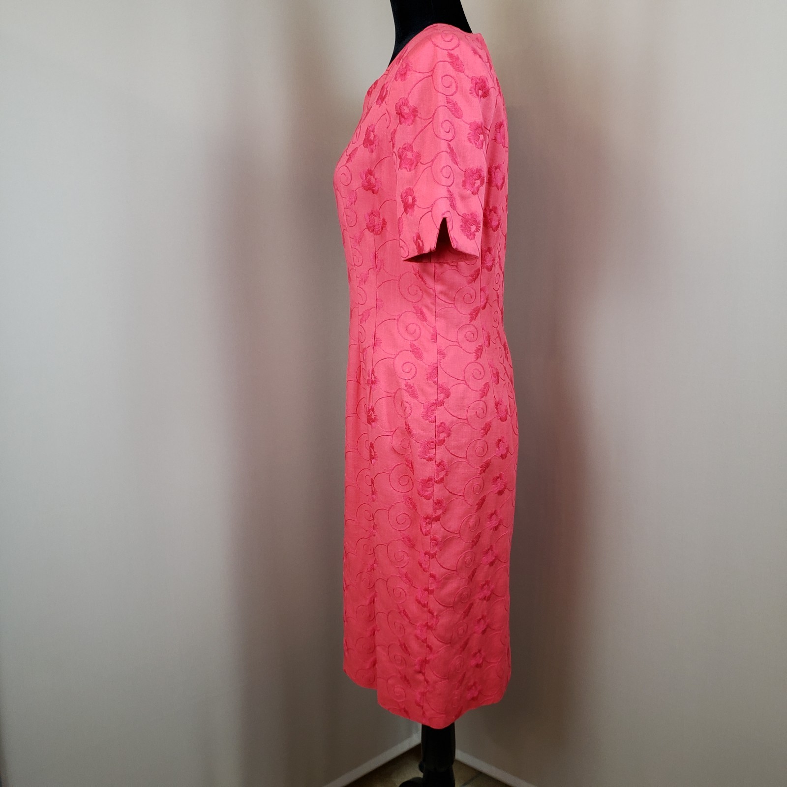 Oberon Dress 6 Embroidered Linen Blend Sheath Poppy Red Short Sleeve Knee Length