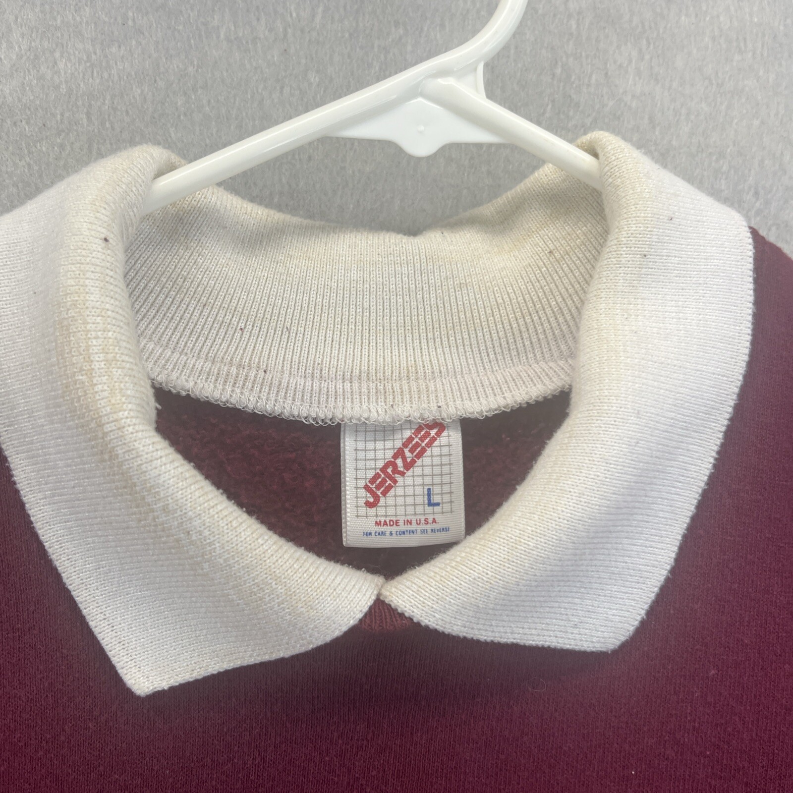 Jerzees Maroon L Collared Patchwork Sweatshirt Cookie Quilt Antique Shop Vintage