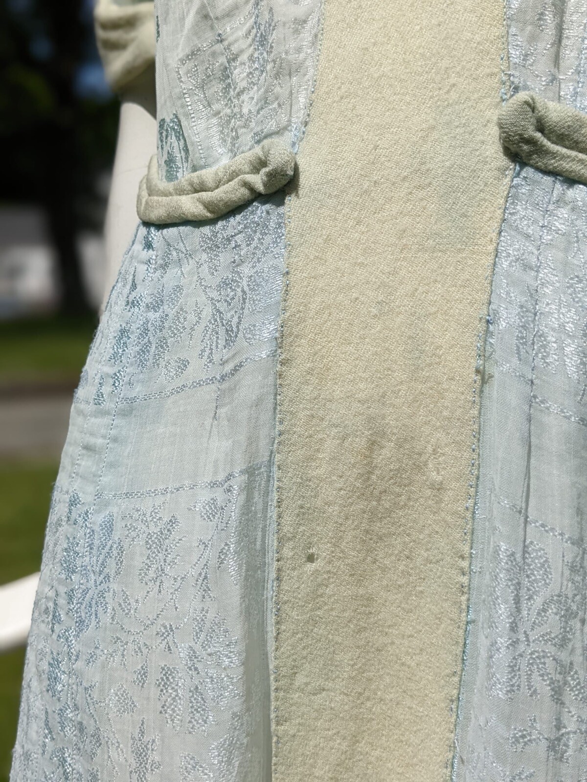 SWEET 1930’S SHEER SILK & COTTON DAMASK DRESS W BLONDE WOOL FRONT